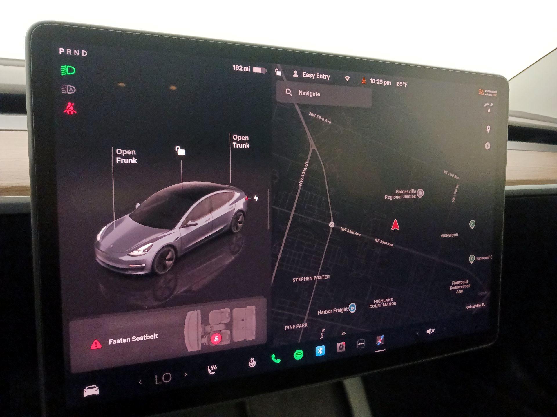 Thumbnail: 2022 Tesla Model 3 - 13