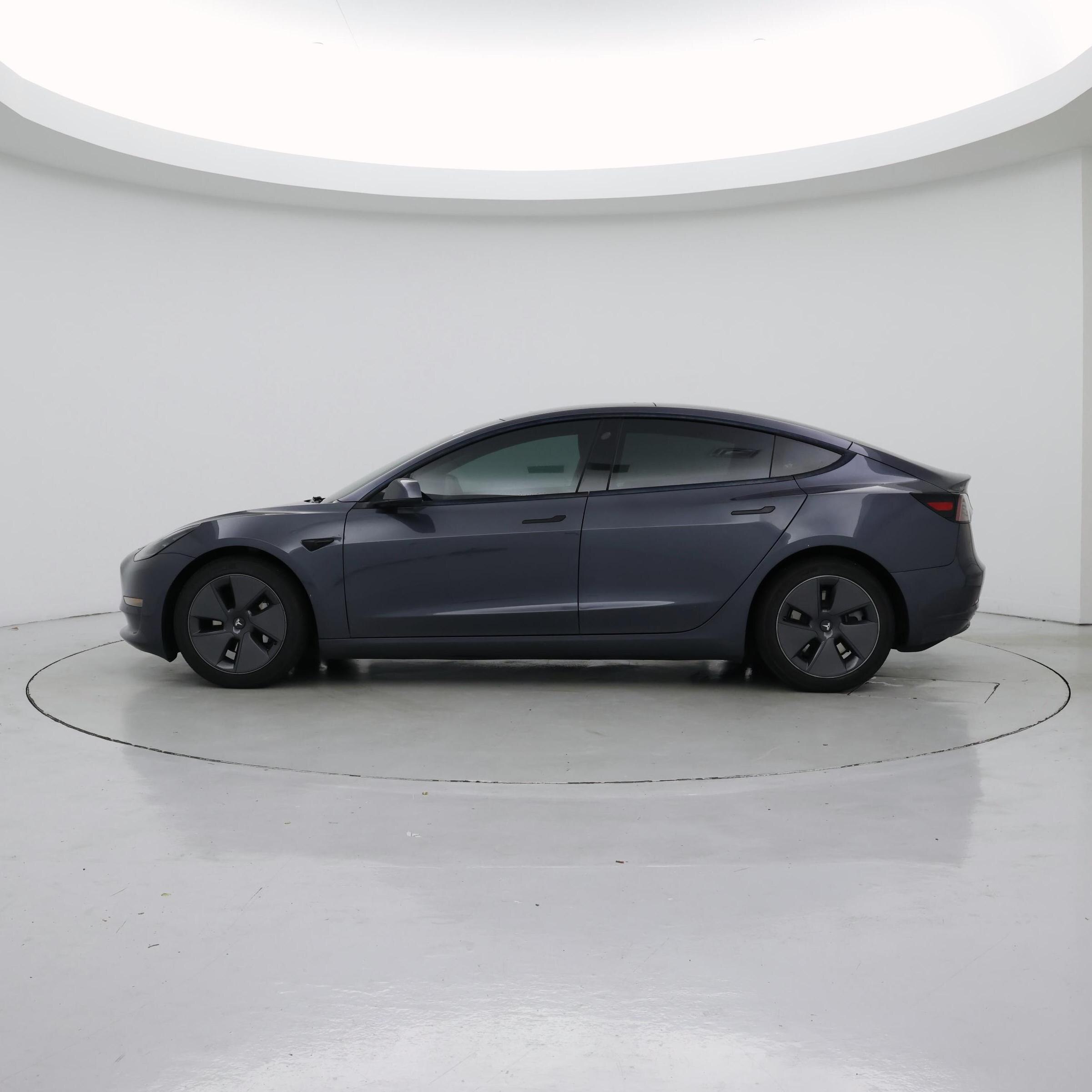 Thumbnail: 2022 Tesla Model 3 - 3