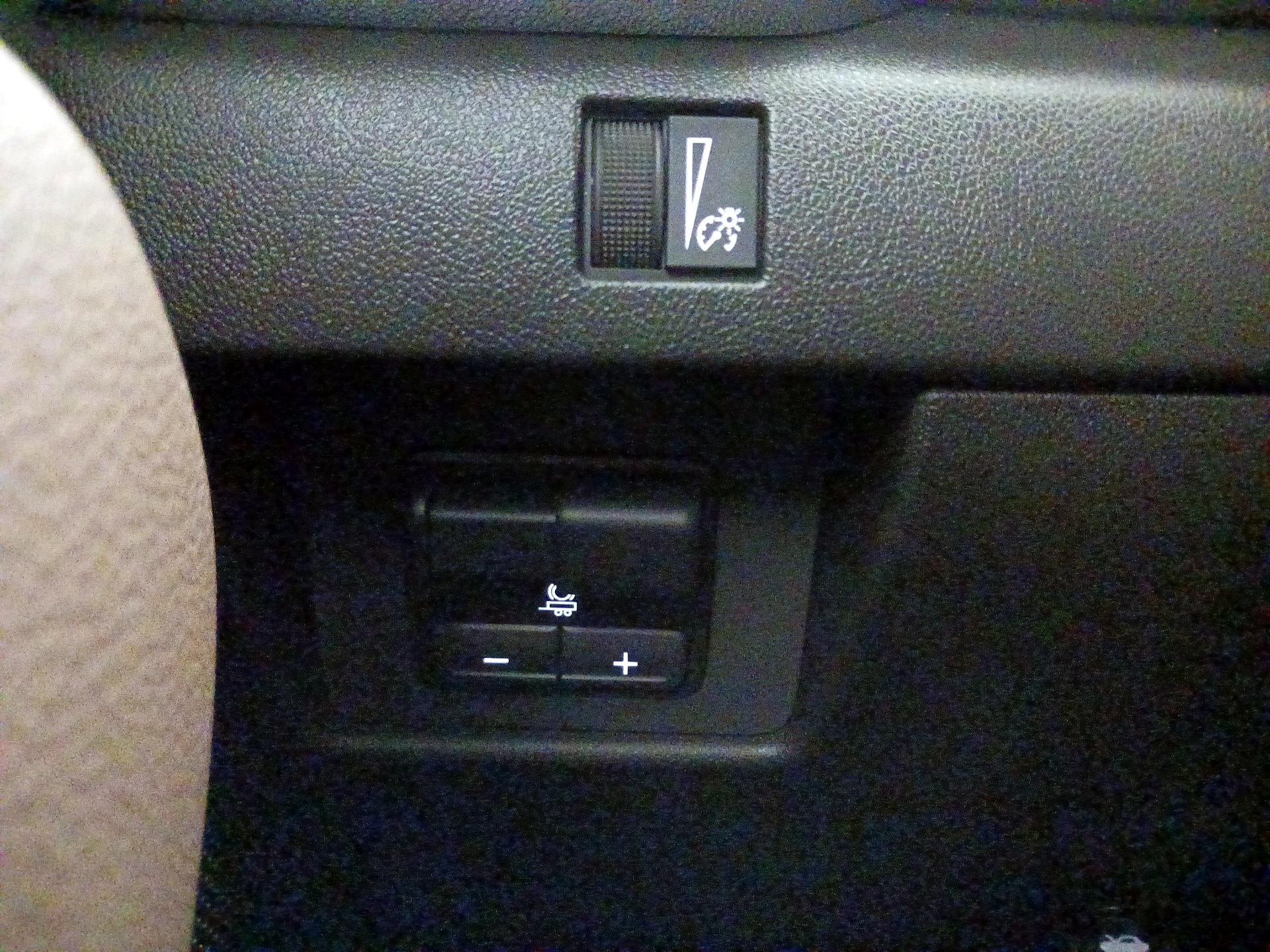 Thumbnail: 2025 GMC Canyon - 13