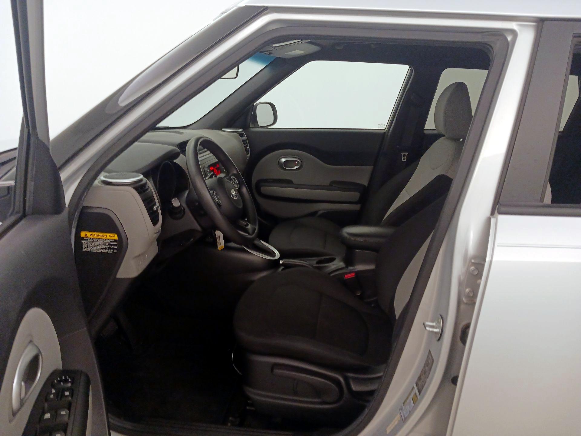 Thumbnail: 2015 Kia Soul - 11