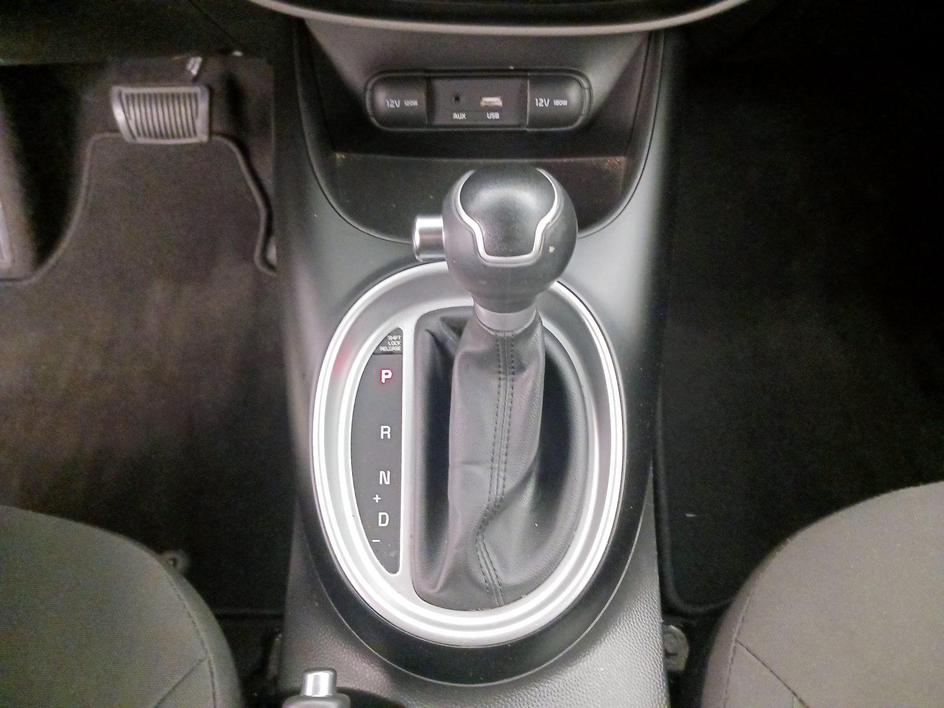 Thumbnail: 2015 Kia Soul - 16