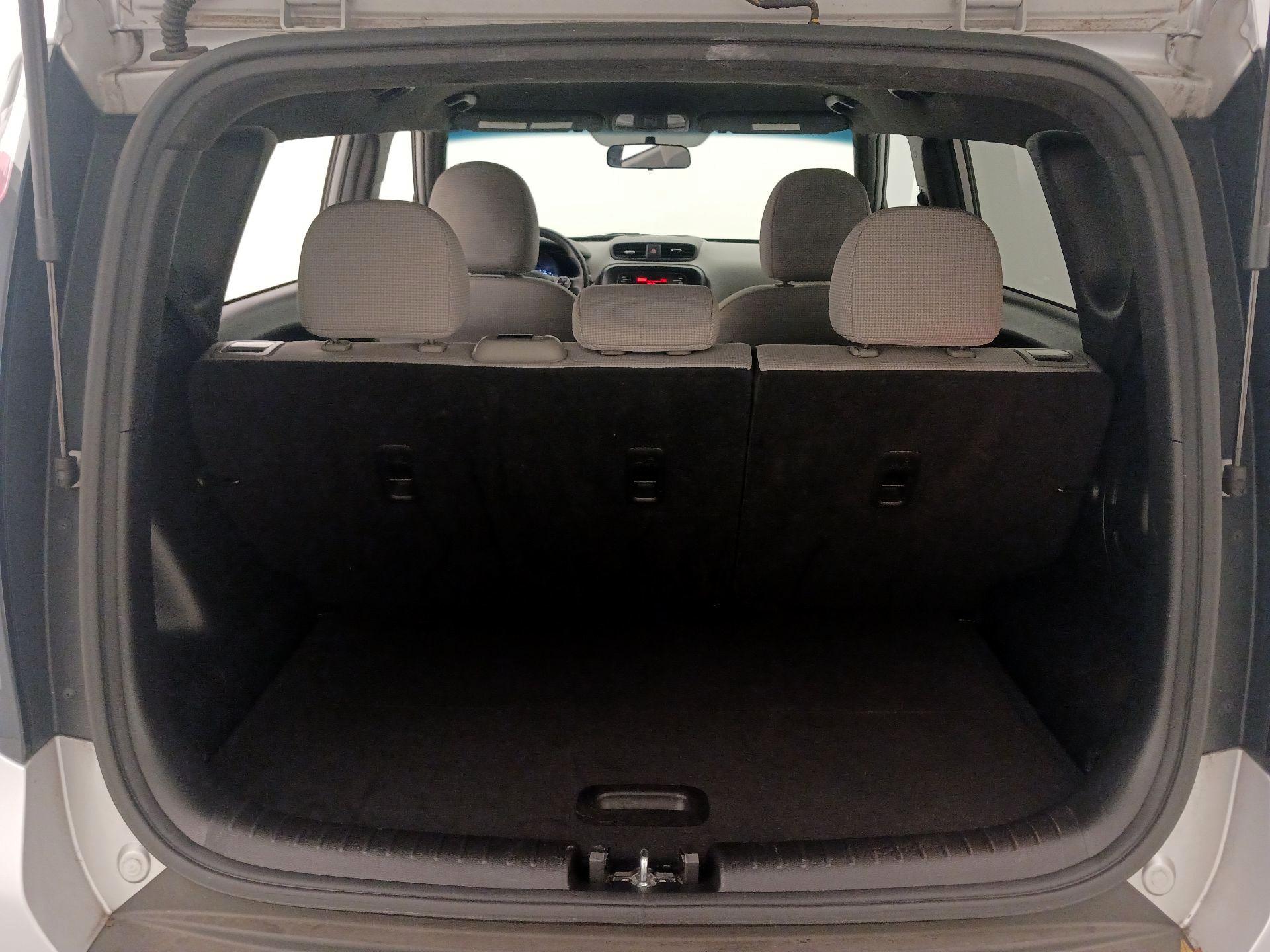 Thumbnail: 2015 Kia Soul - 19