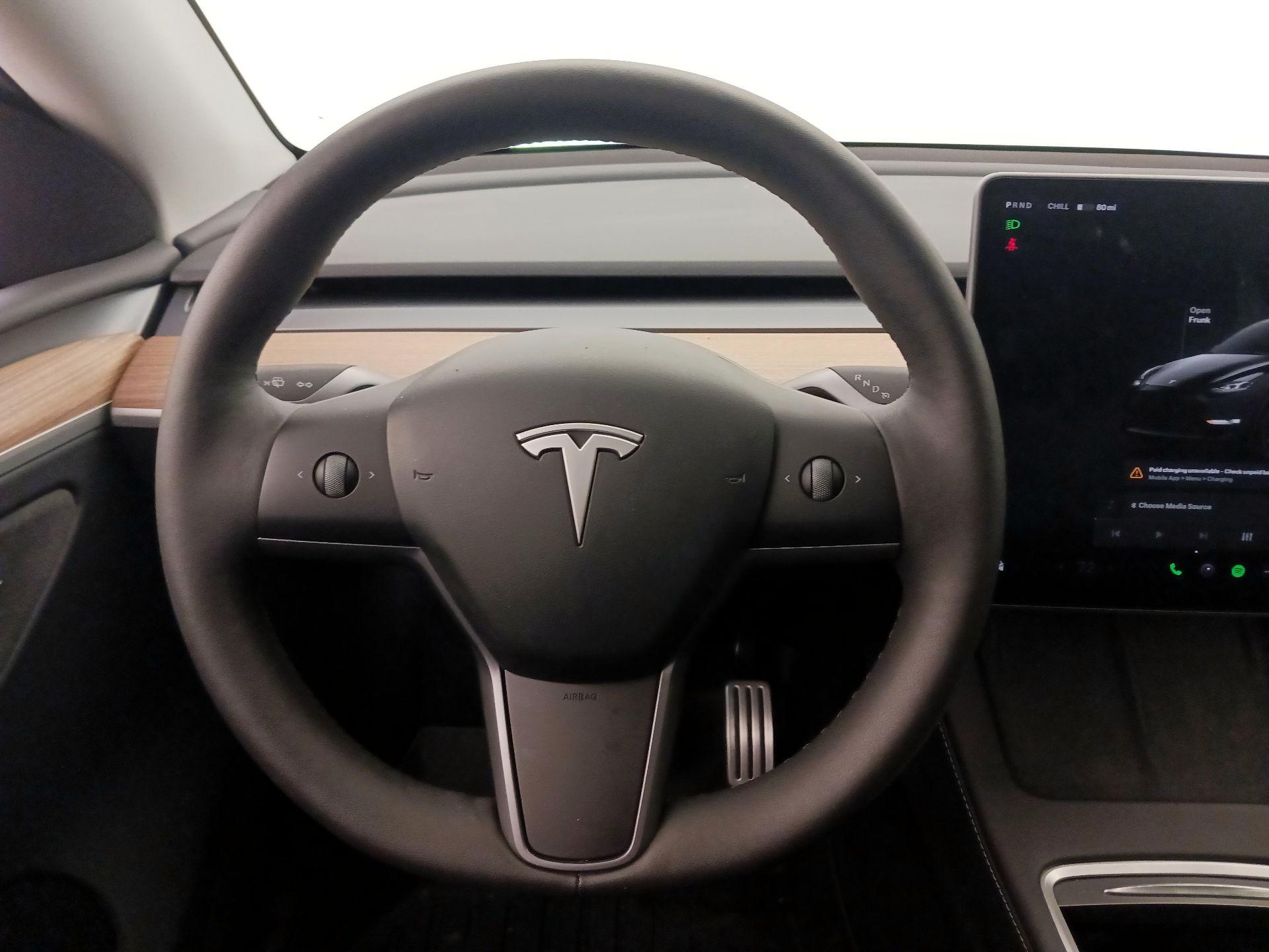 Thumbnail: 2024 Tesla Model Y - 10