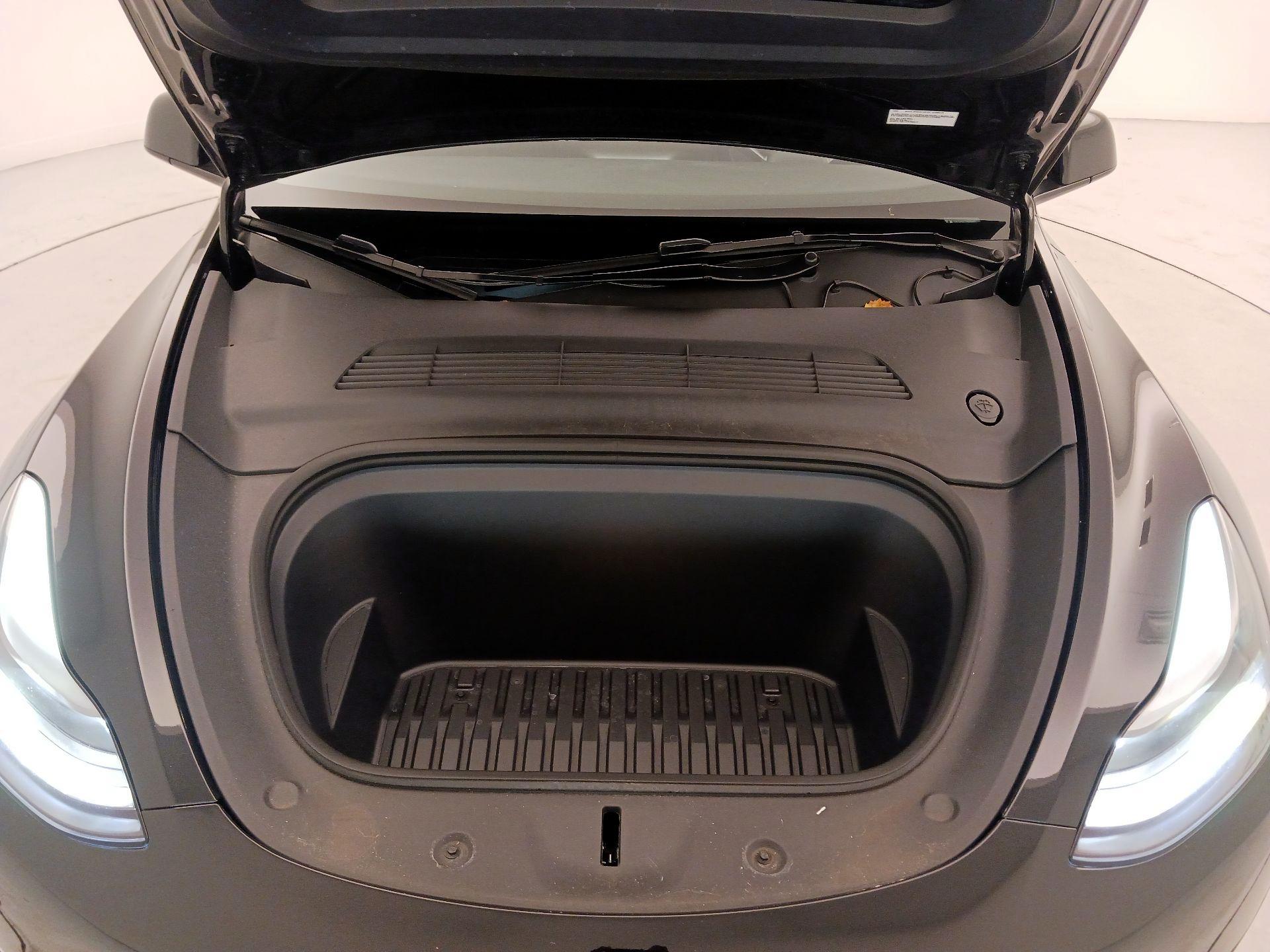 Thumbnail: 2024 Tesla Model Y - 20