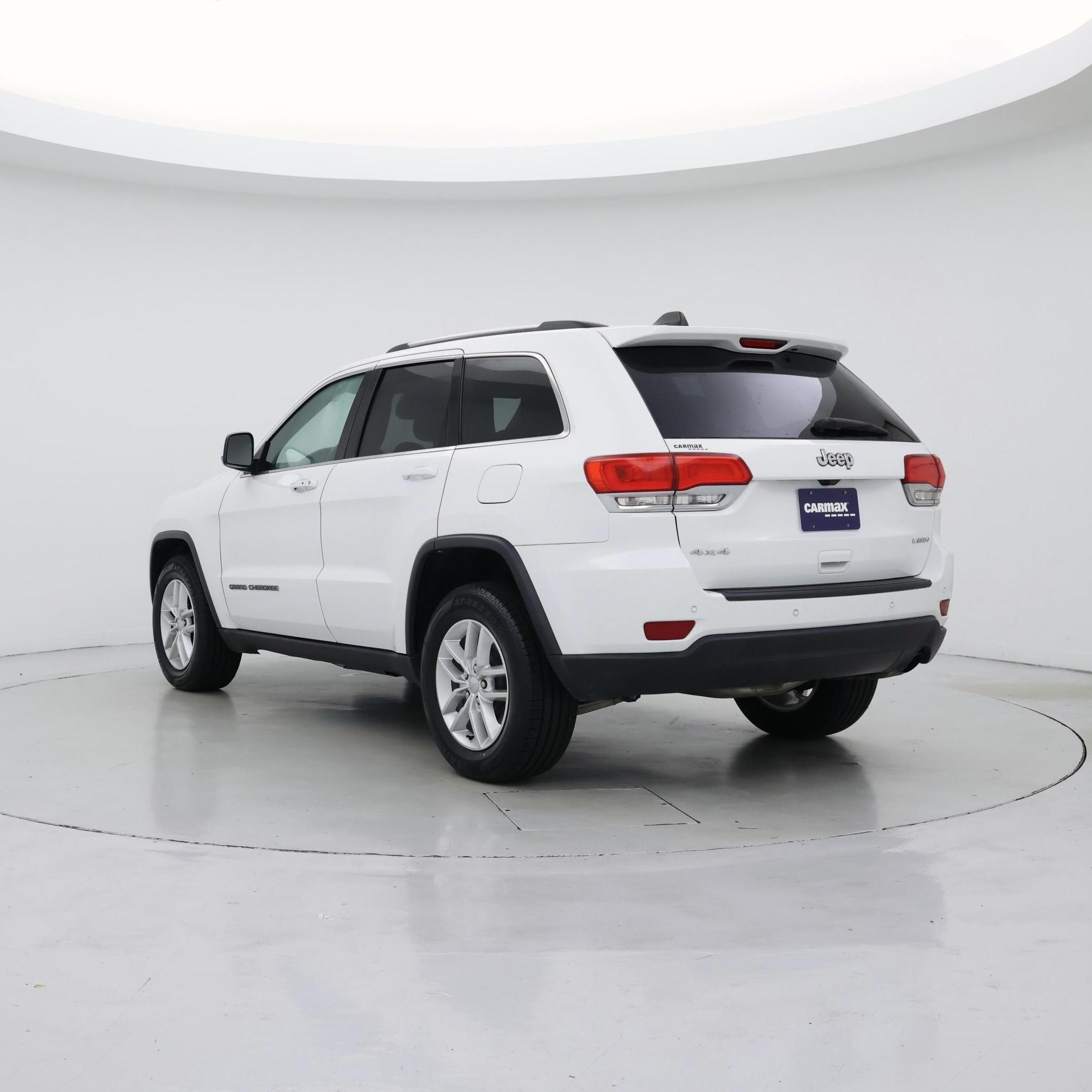 Thumbnail: 2018 Jeep Grand Cherokee - 2