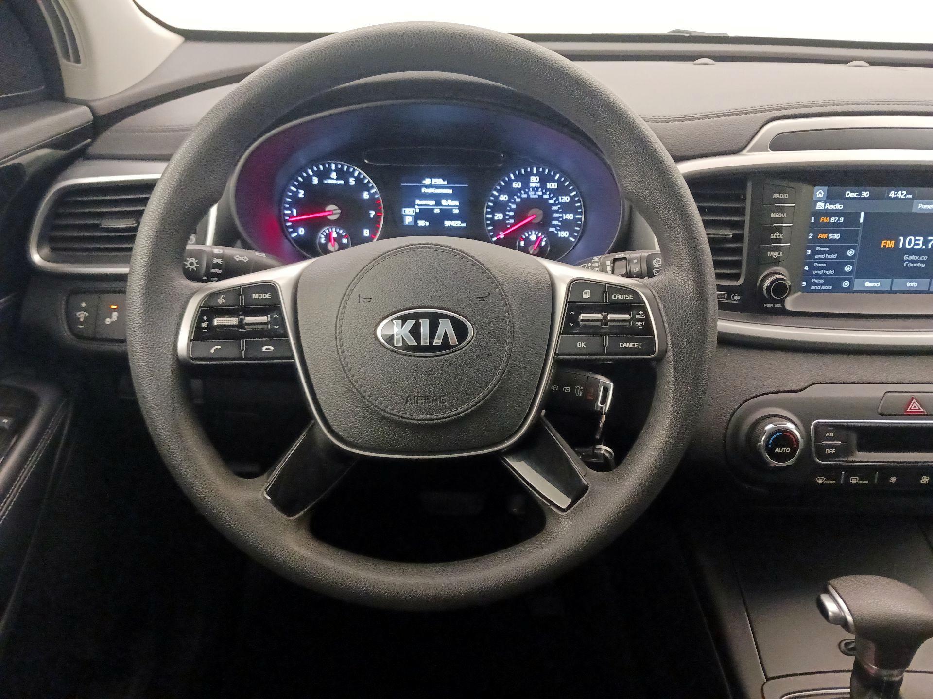 Thumbnail: 2019 Kia Sorento - 10