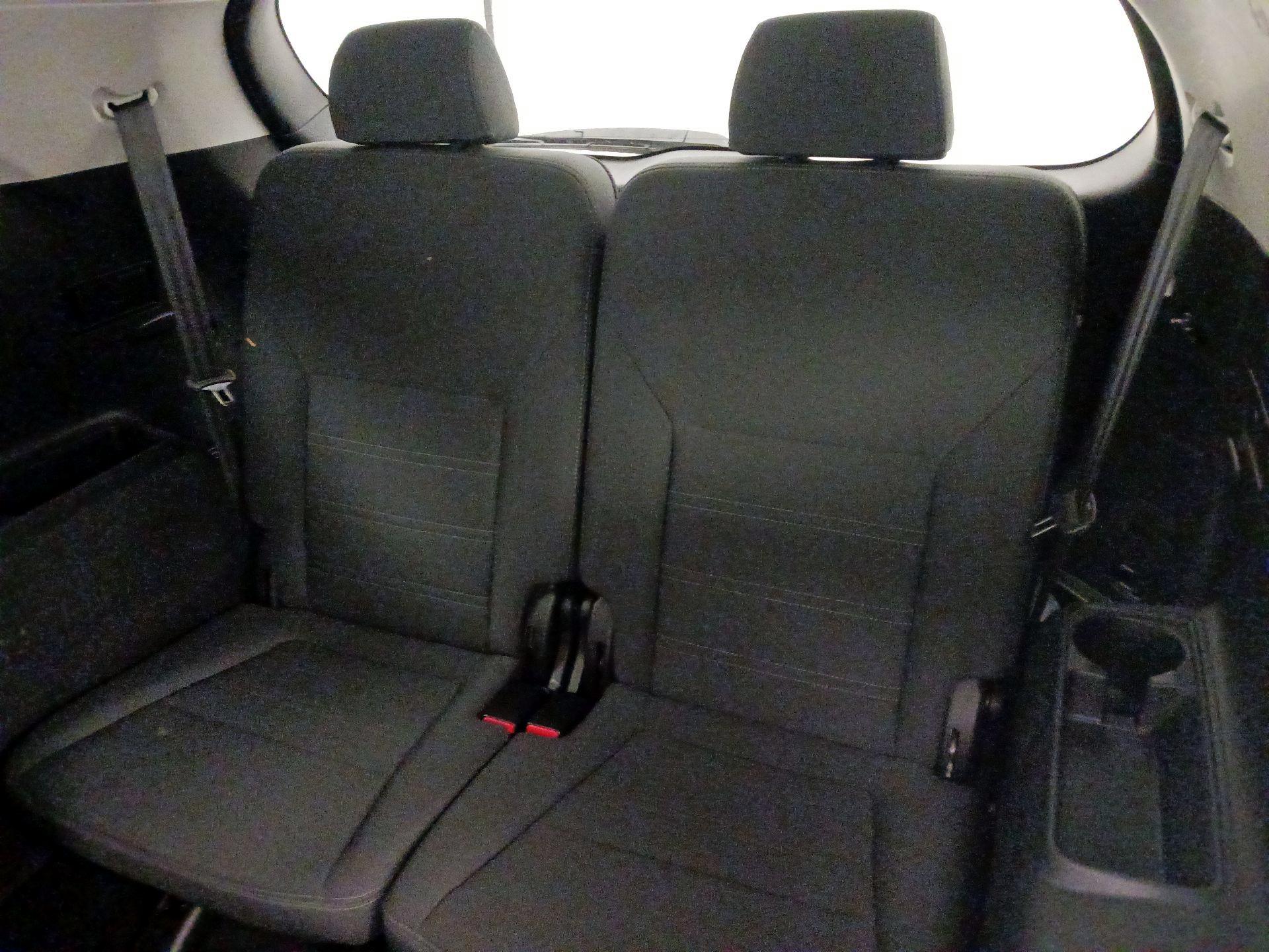 Thumbnail: 2019 Kia Sorento - 20