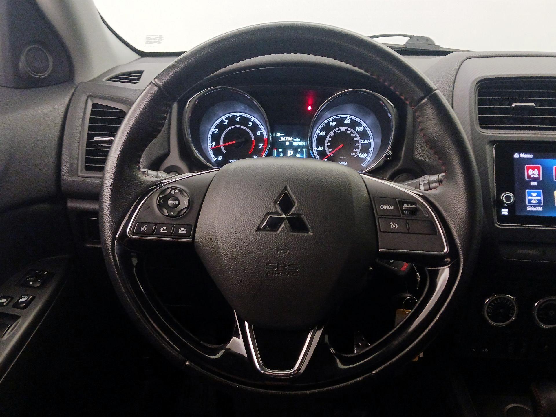 Thumbnail: 2019 Mitsubishi Outlander Sport - 10