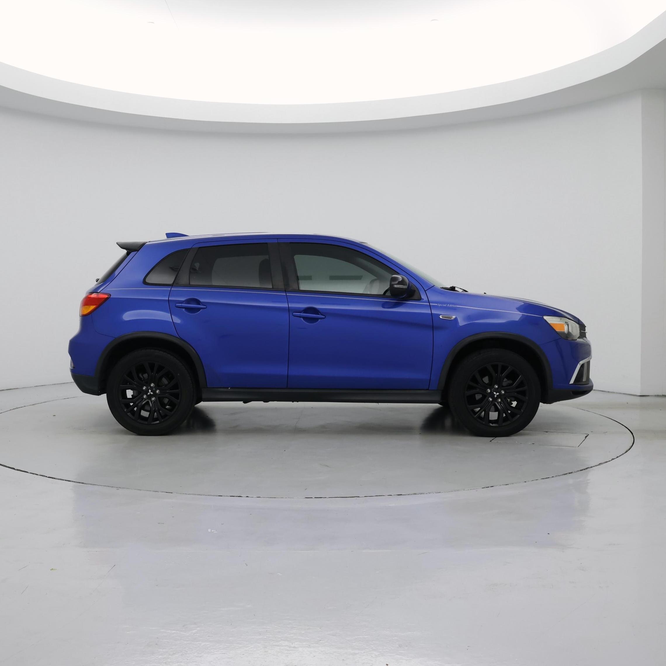 Thumbnail: 2019 Mitsubishi Outlander Sport - 7