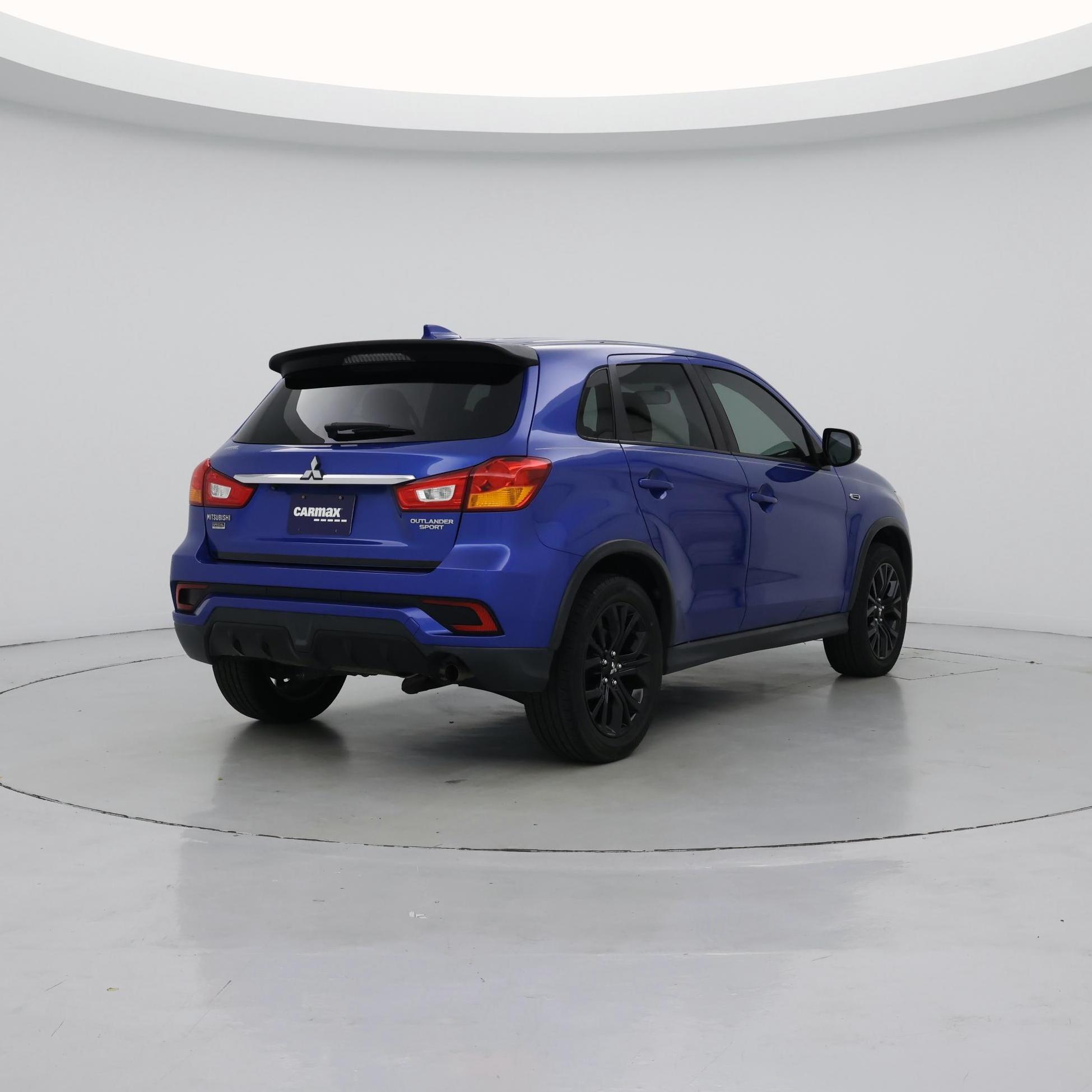 Thumbnail: 2019 Mitsubishi Outlander Sport - 8