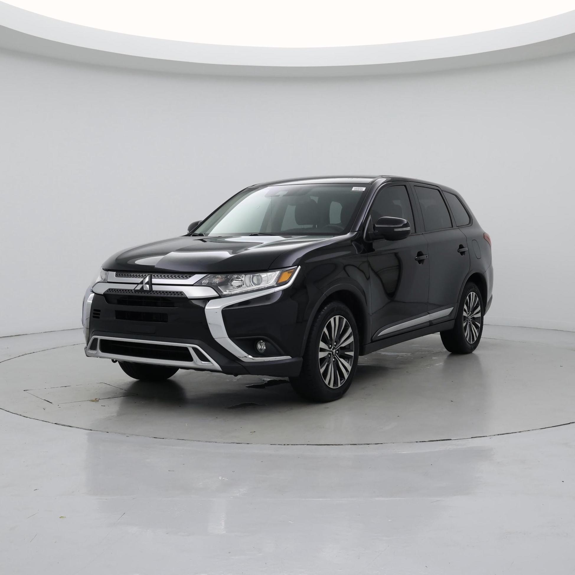 Thumbnail: 2020 Mitsubishi Outlander - 4