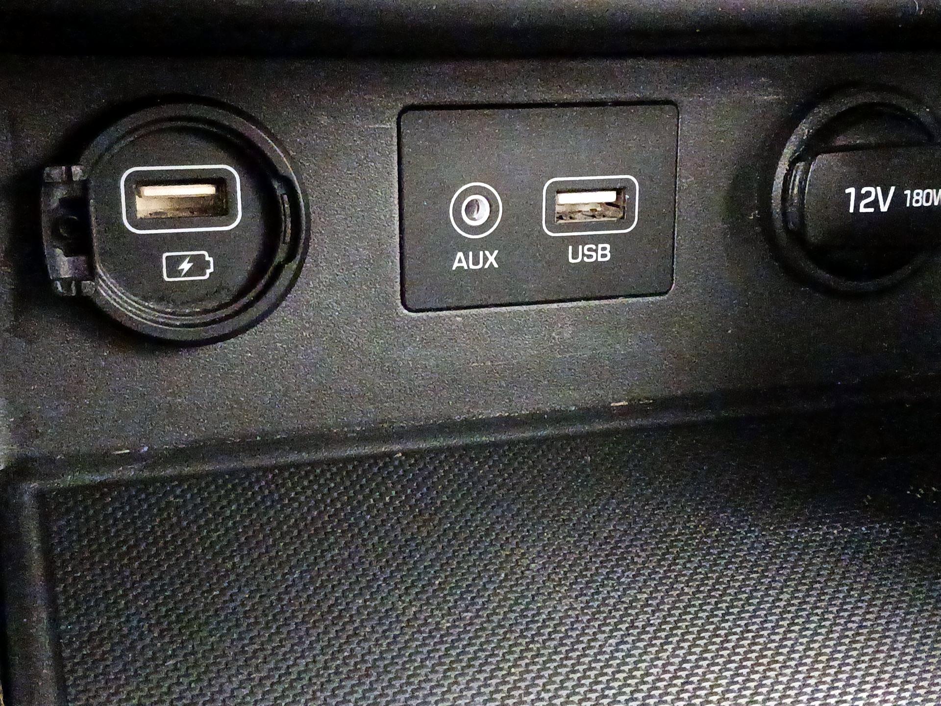 Thumbnail: 2019 Hyundai Kona - 18