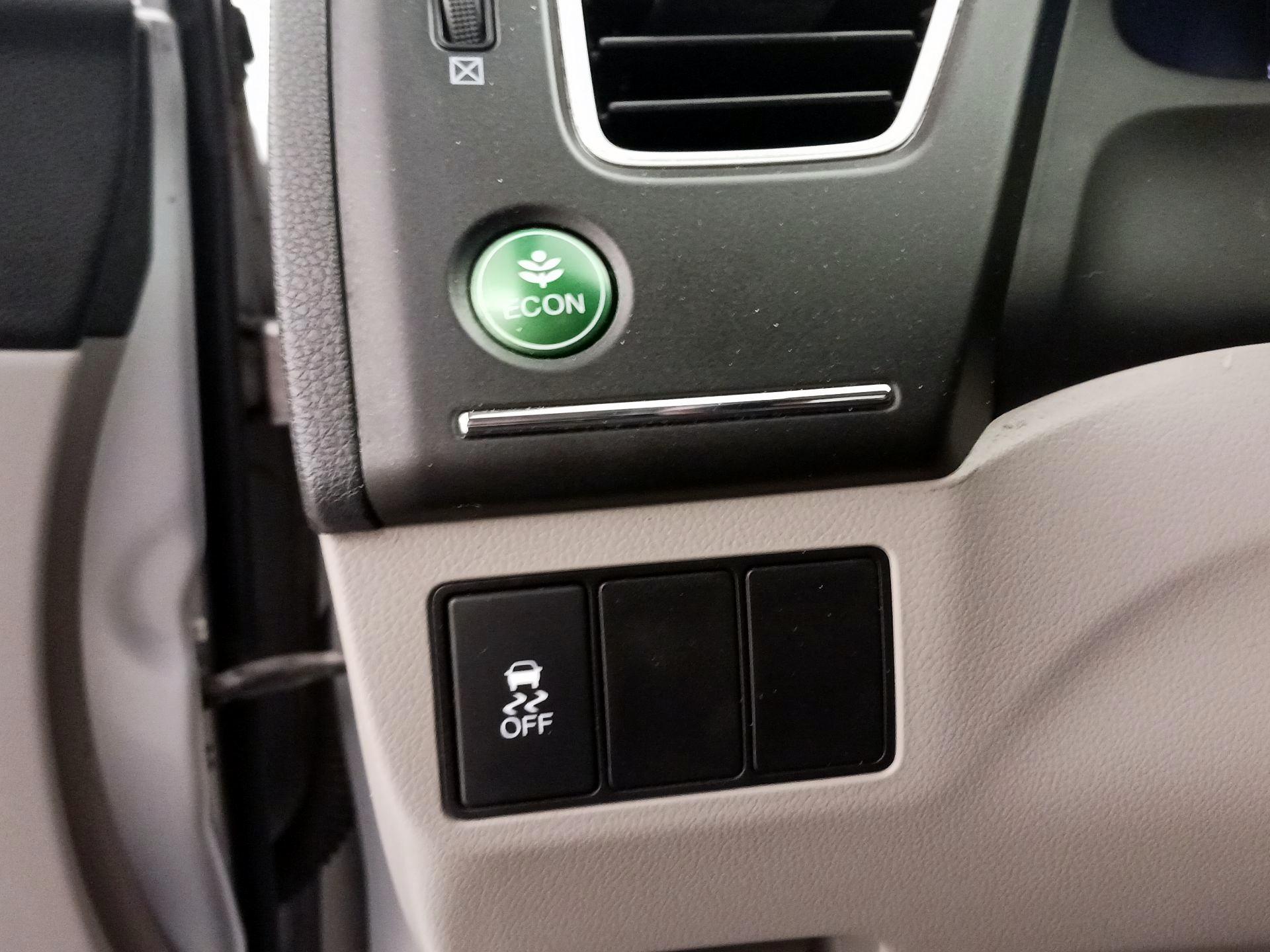 Thumbnail: 2014 Honda Civic - 13