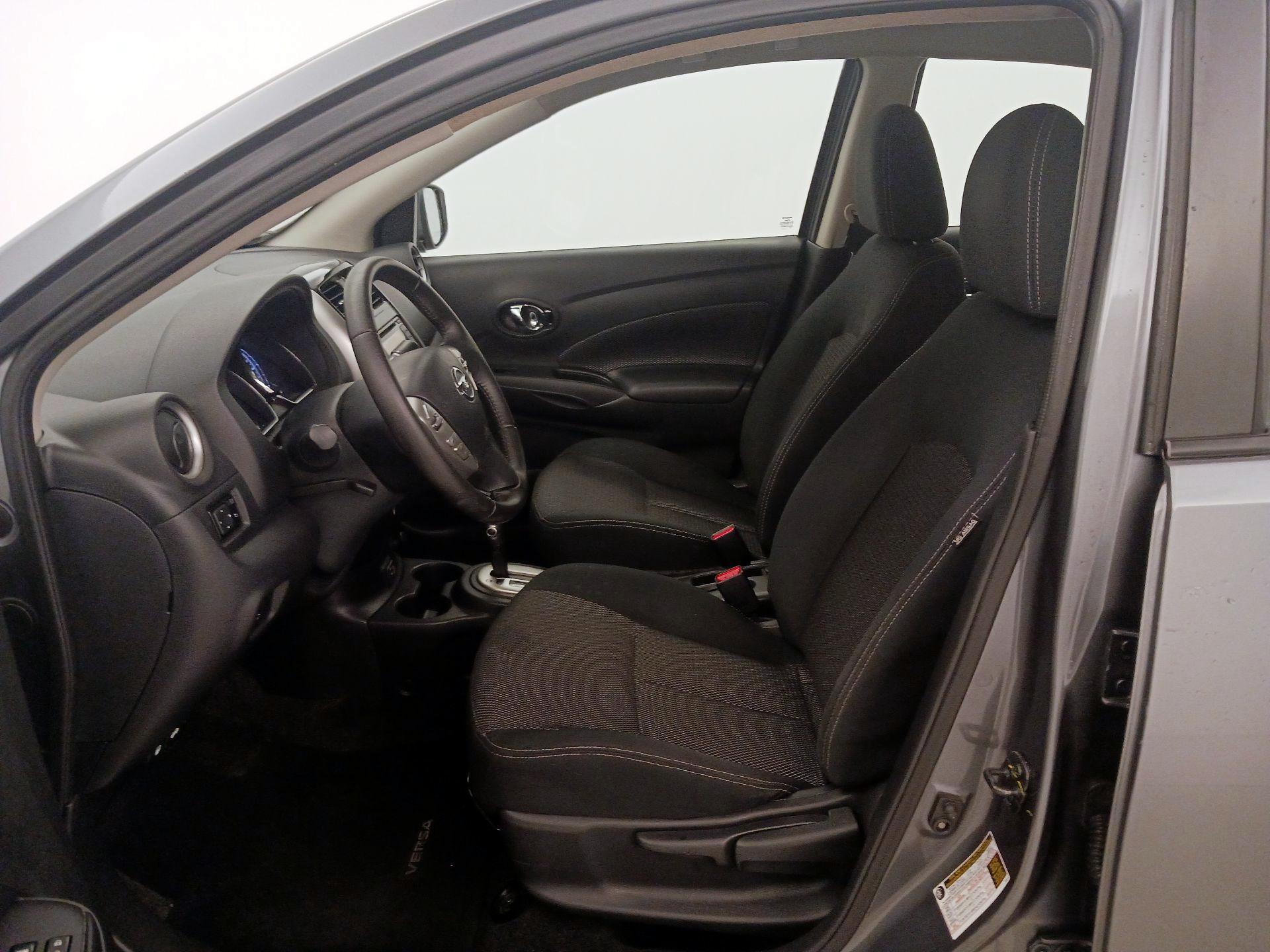 Thumbnail: 2018 Nissan Versa - 11