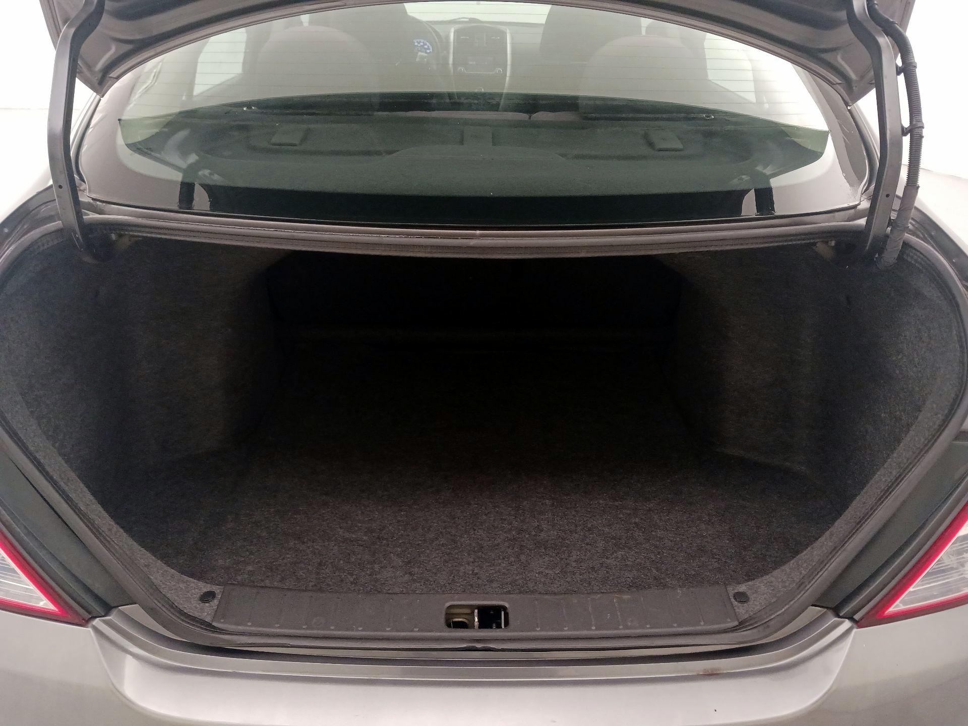 Thumbnail: 2018 Nissan Versa - 20