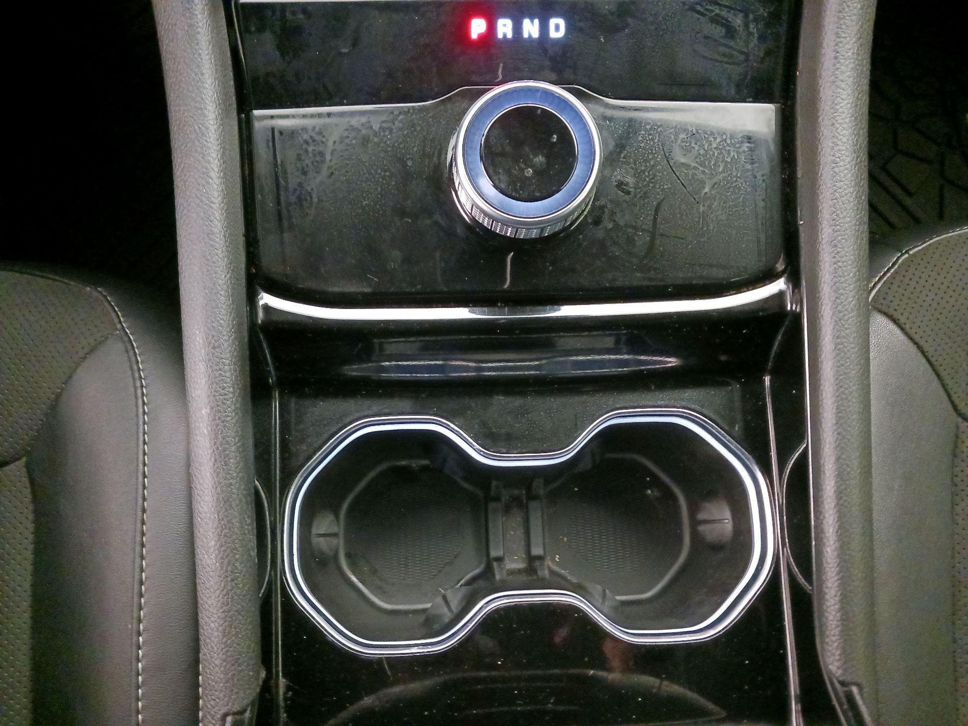 Thumbnail: 2022 Jeep Grand Cherokee - 17