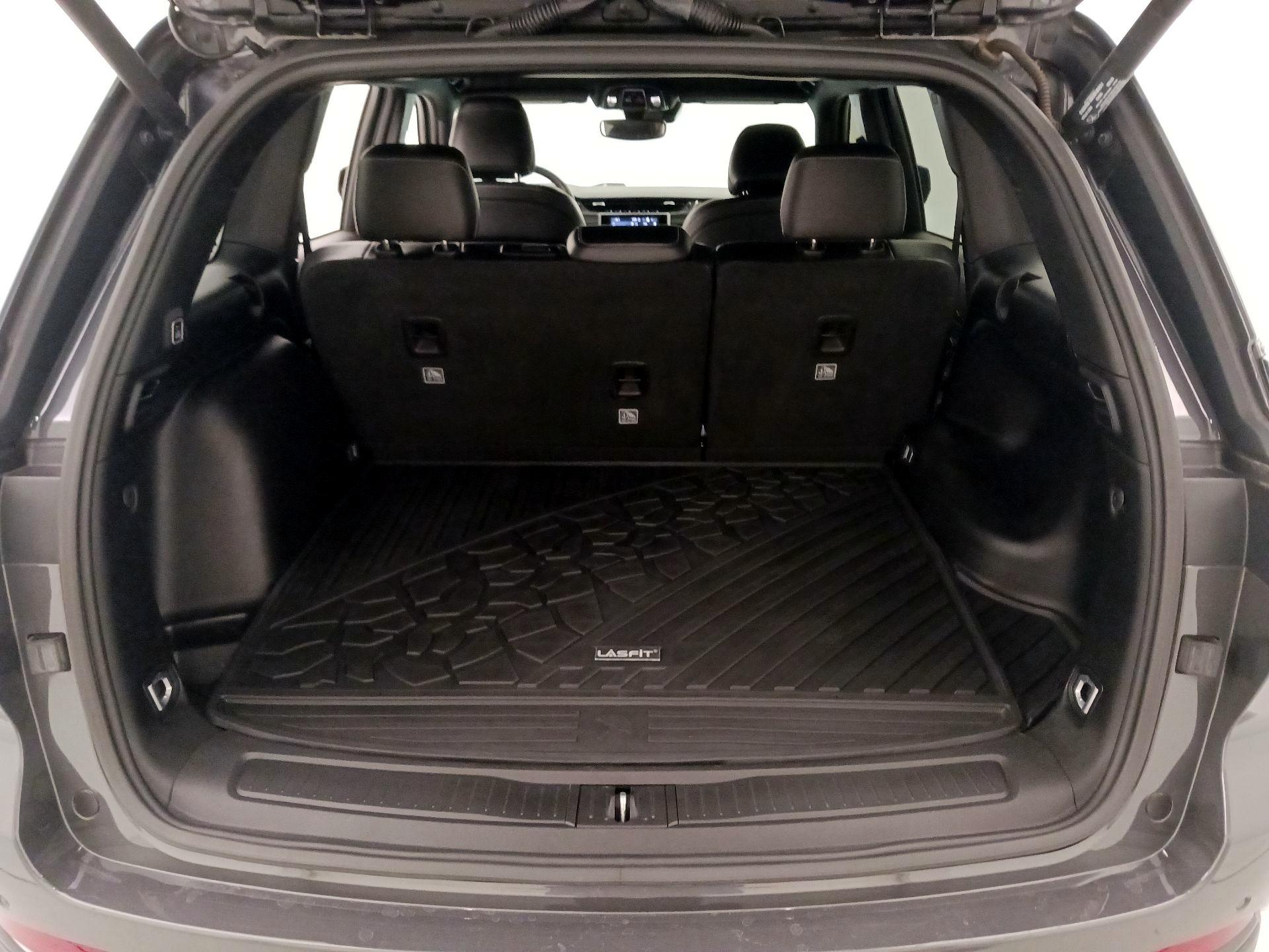 Thumbnail: 2022 Jeep Grand Cherokee - 20