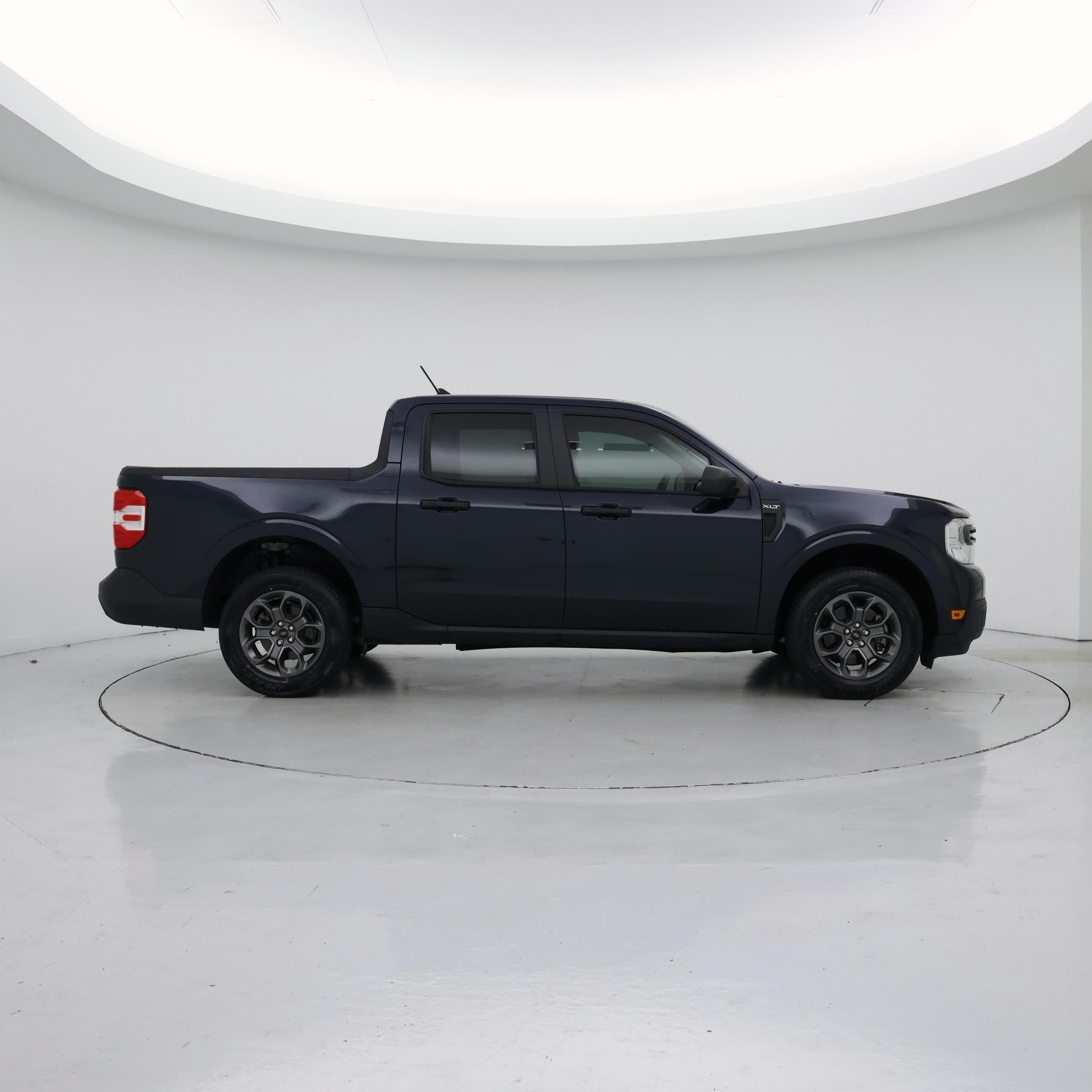 Thumbnail: 2022 Ford Maverick - 7