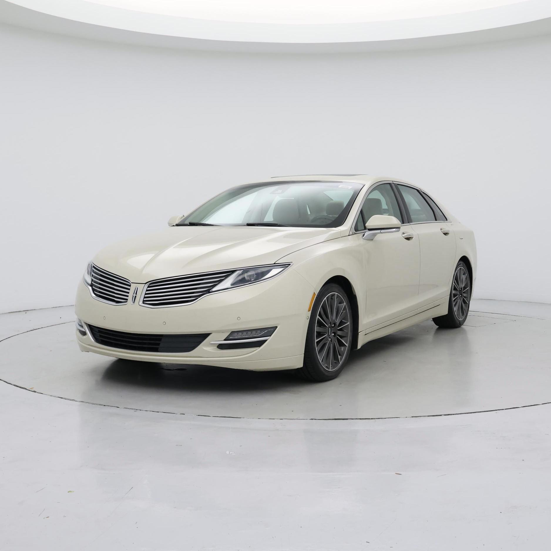 Thumbnail: 2015 Lincoln MKZ - 4