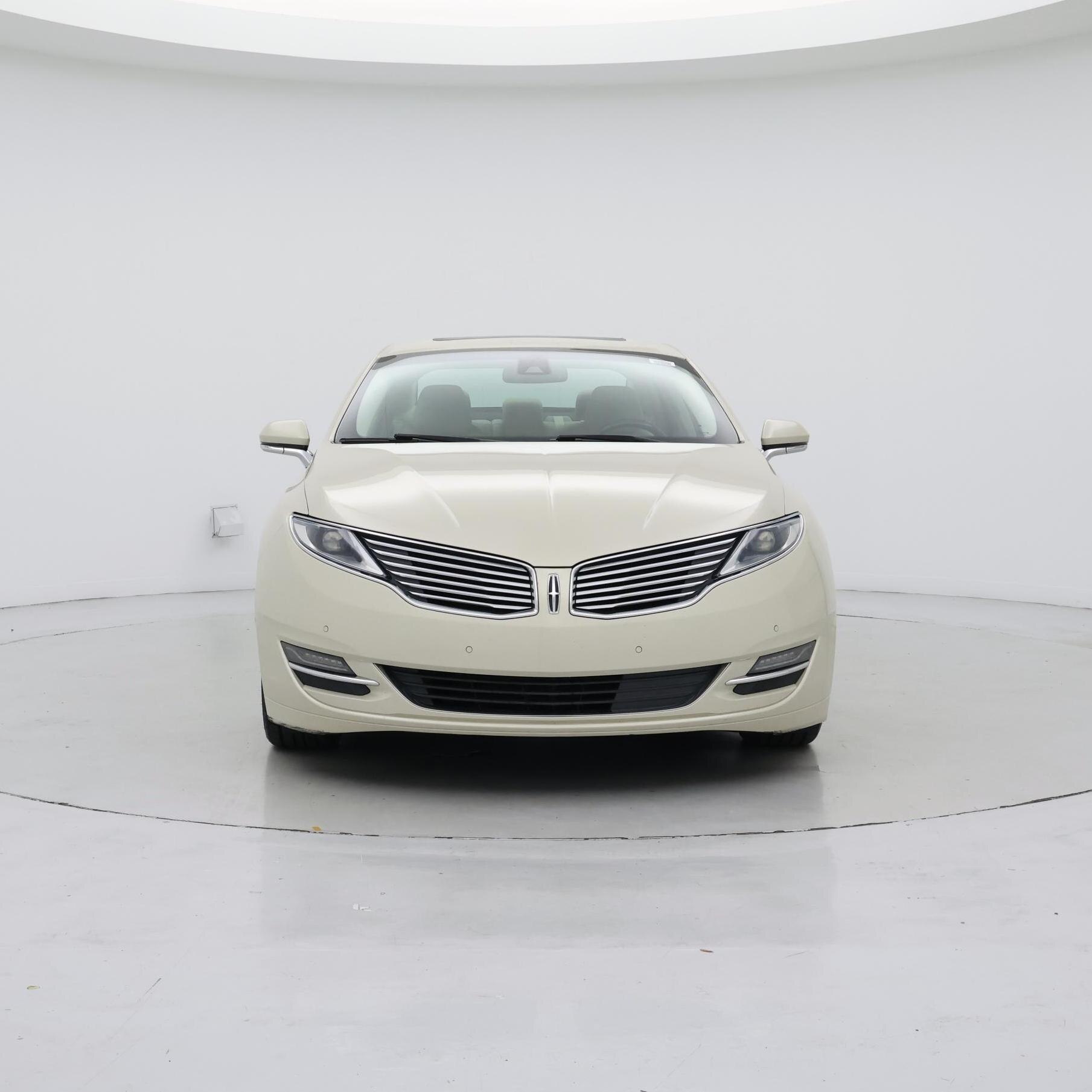 Thumbnail: 2015 Lincoln MKZ - 5