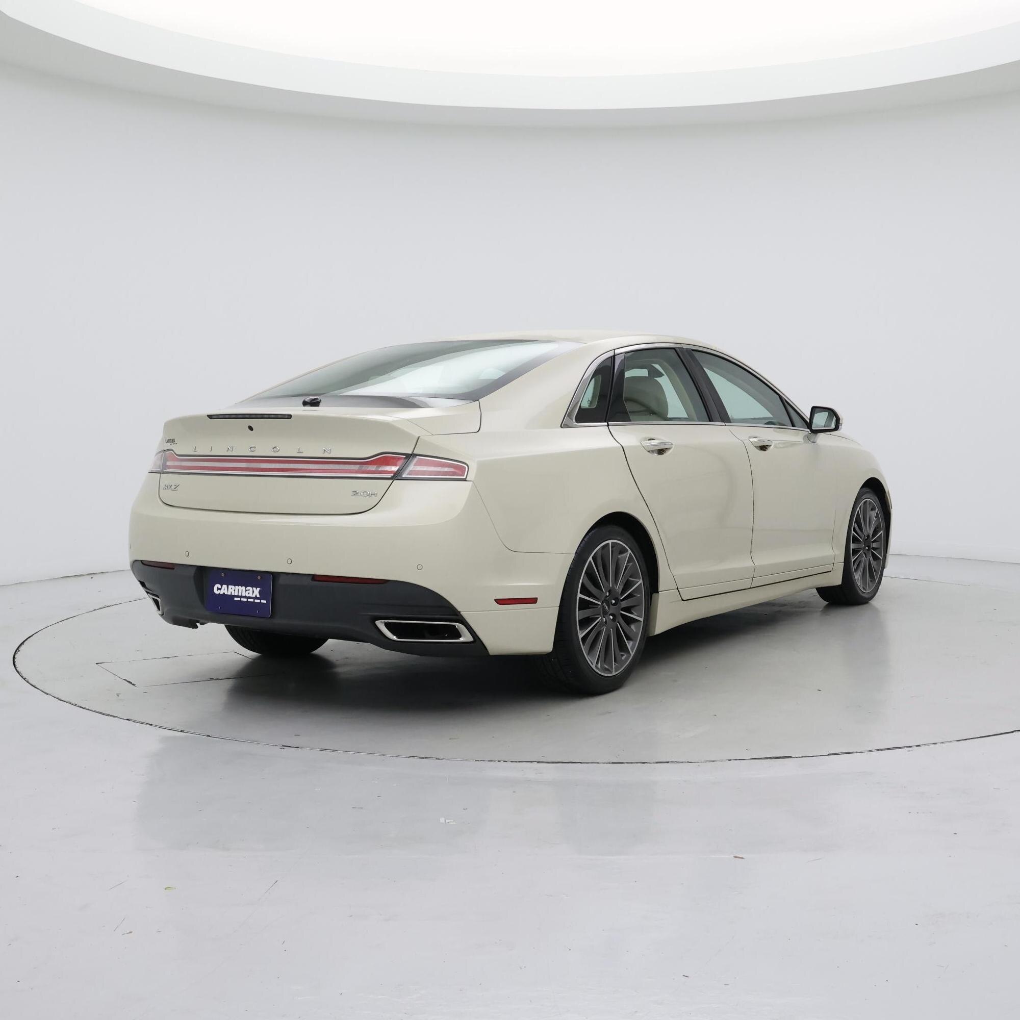 Thumbnail: 2015 Lincoln MKZ - 8