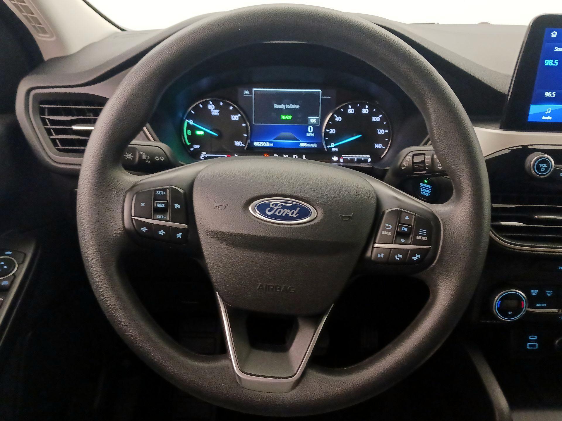 Thumbnail: 2021 Ford Escape - 10