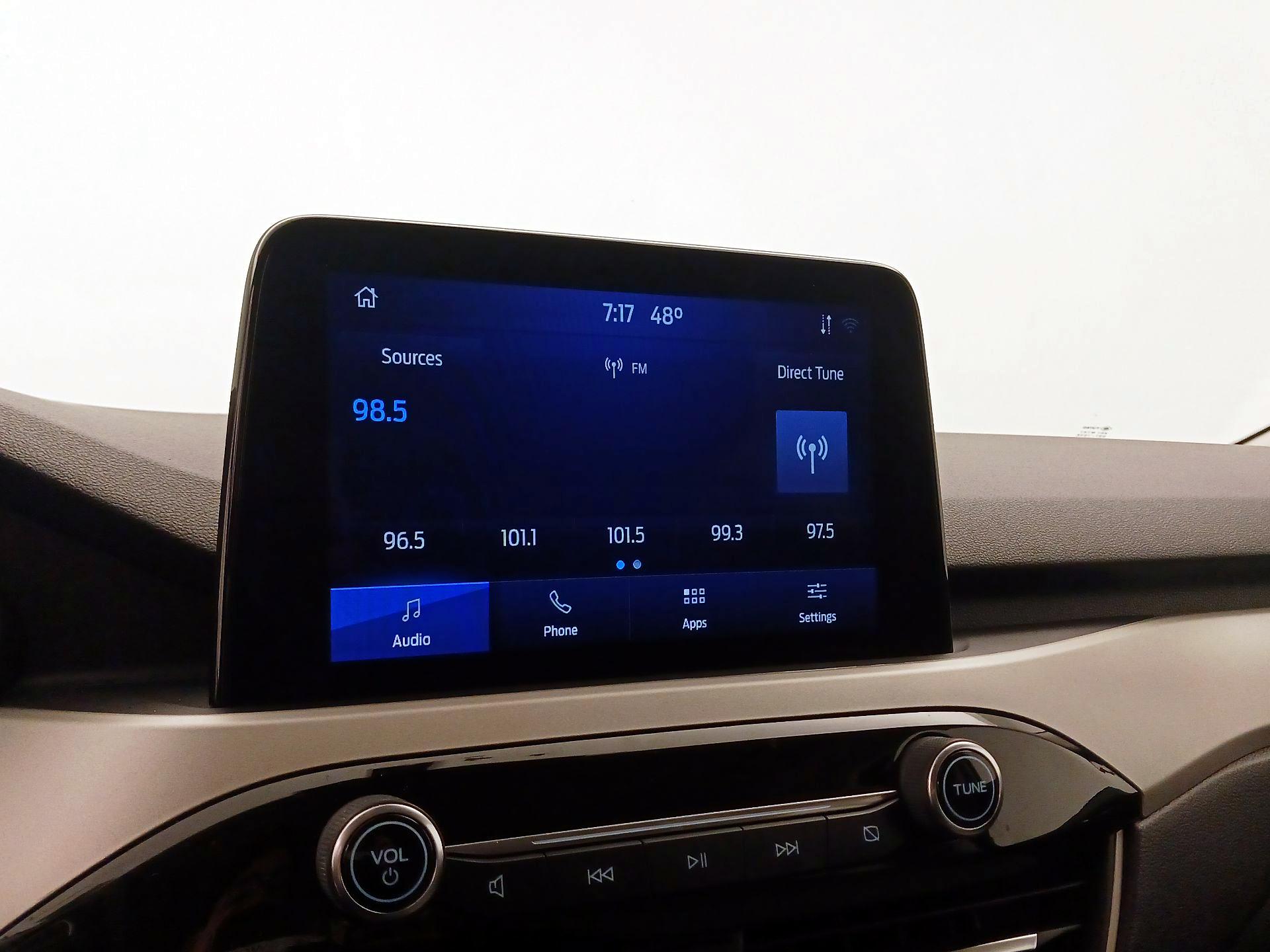 Thumbnail: 2021 Ford Escape - 15