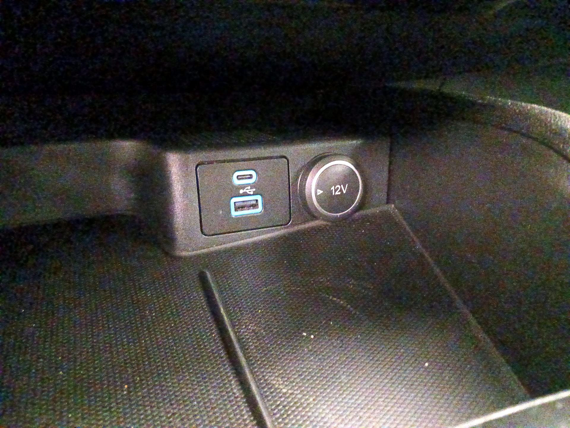 Thumbnail: 2021 Ford Escape - 18