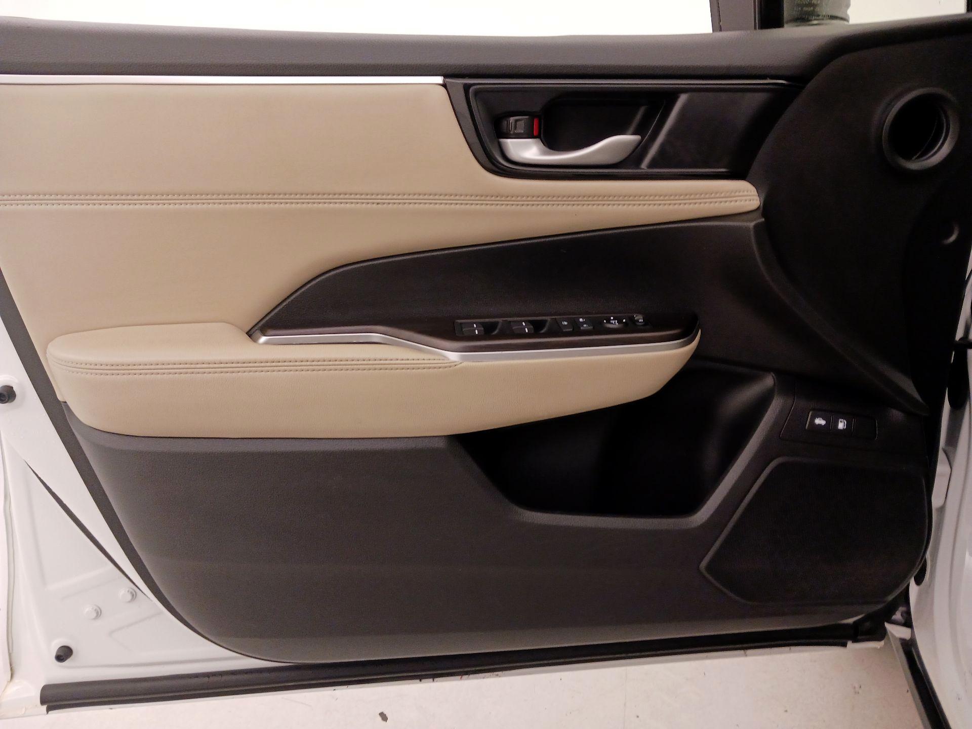 Thumbnail: 2021 Honda Clarity - 12