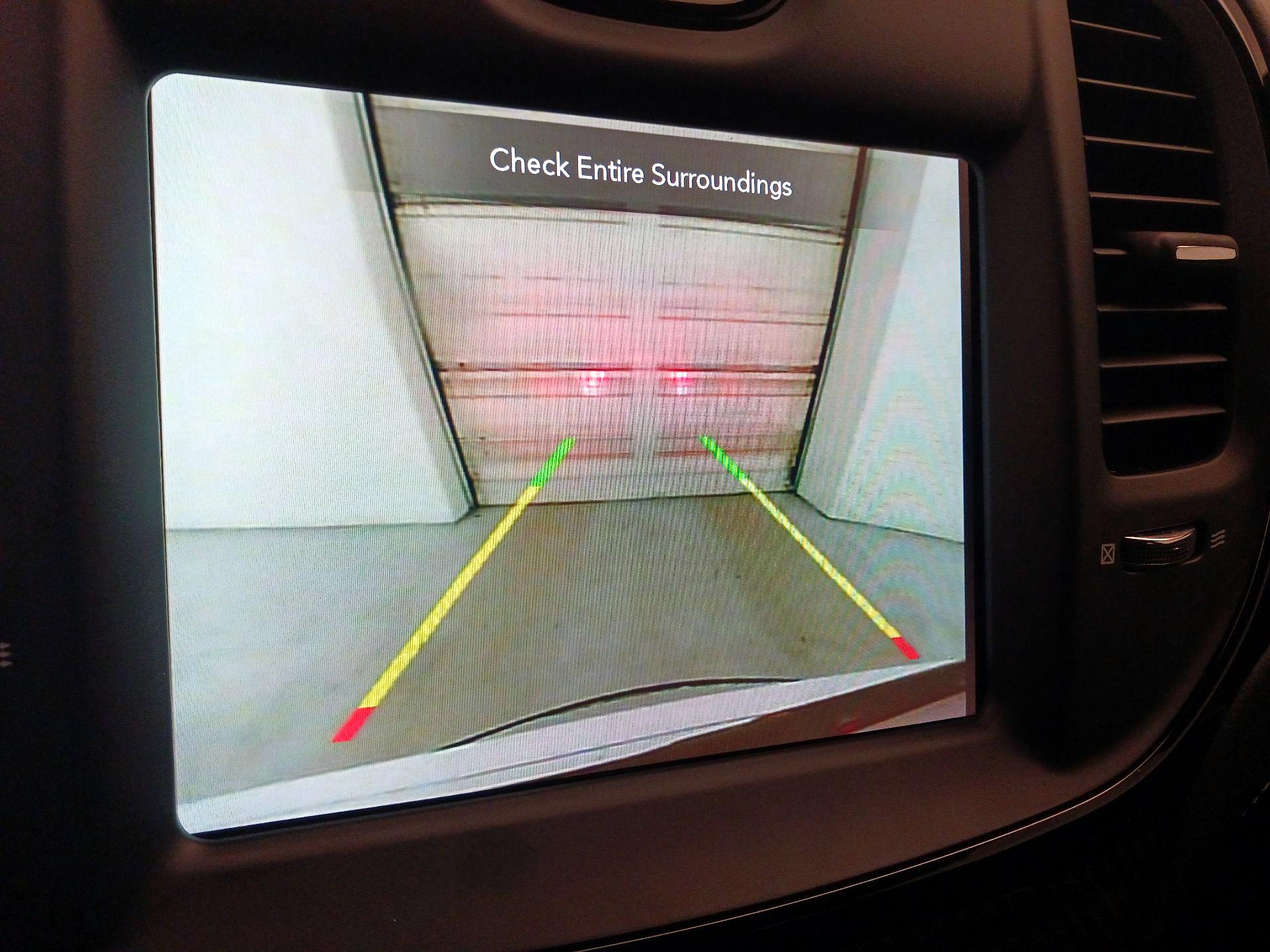 Thumbnail: 2023 Chrysler 300 - 15