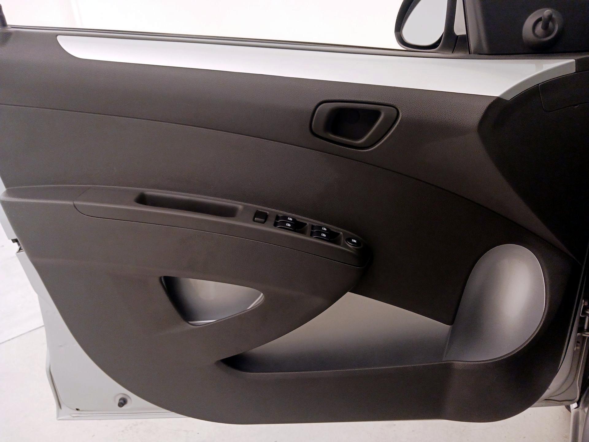 Thumbnail: 2014 Chevrolet Spark - 12