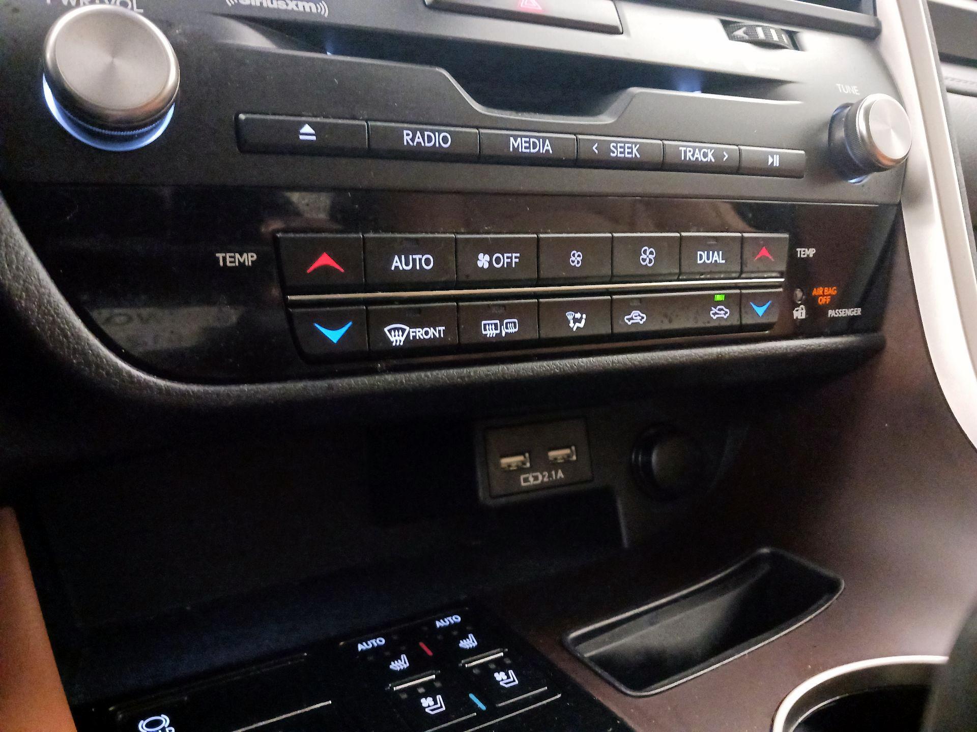 Thumbnail: 2021 Lexus RX - 16