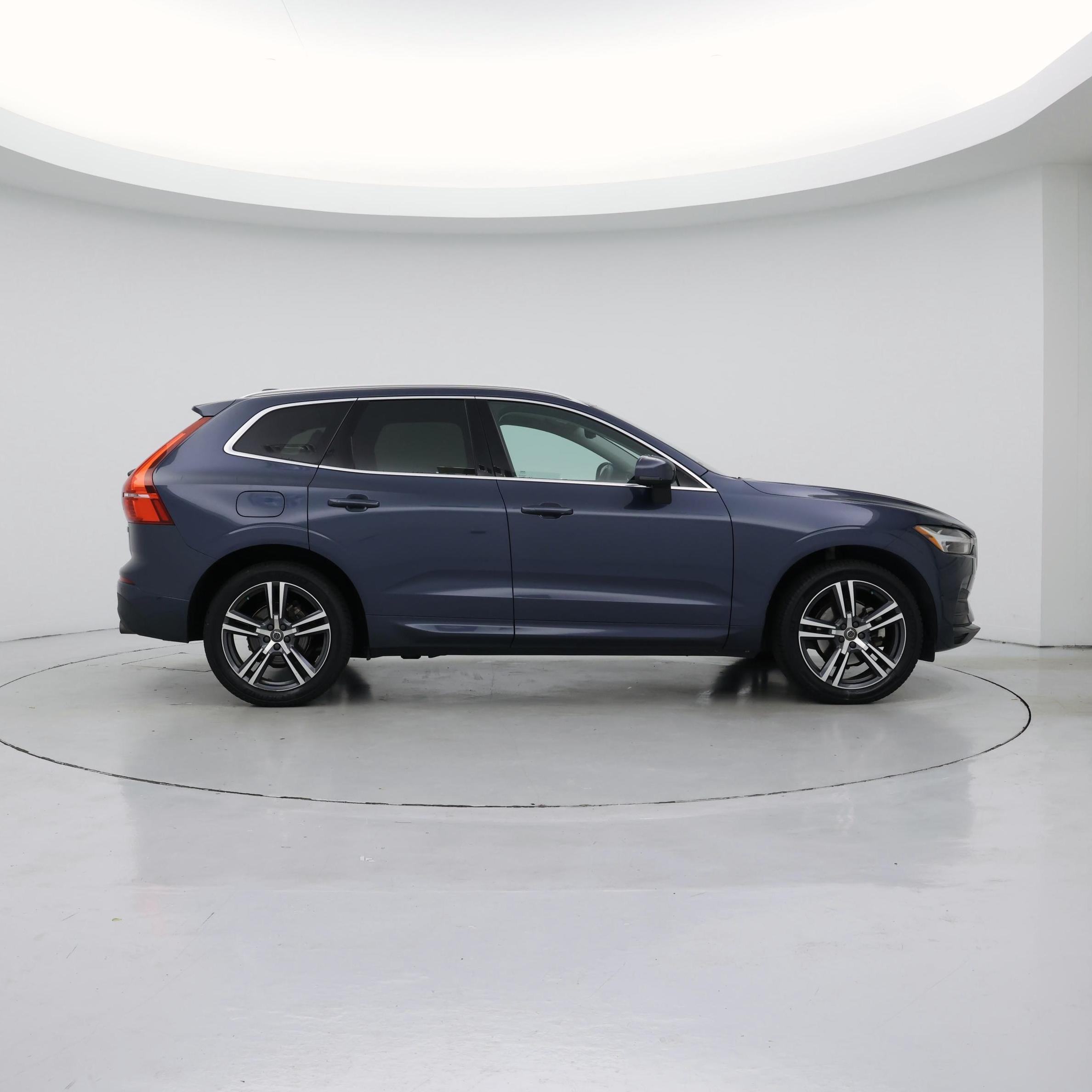 Thumbnail: 2019 Volvo XC60 - 7