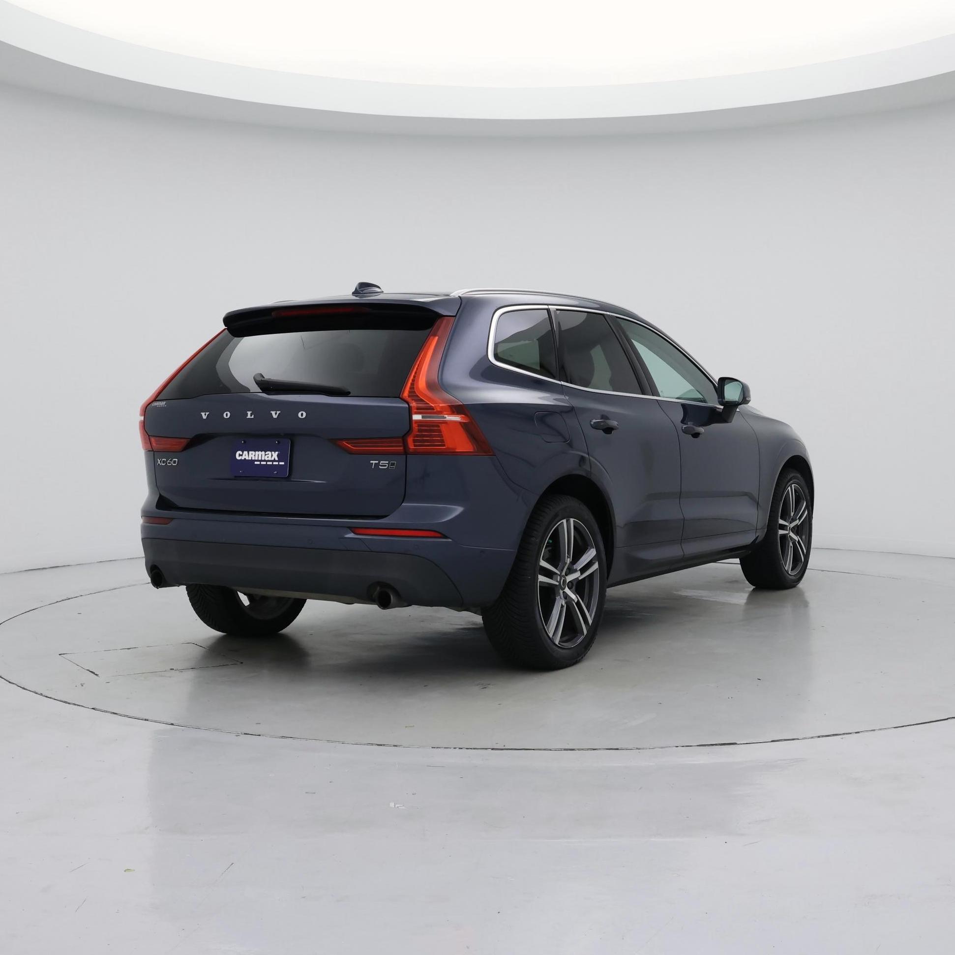 Thumbnail: 2019 Volvo XC60 - 8