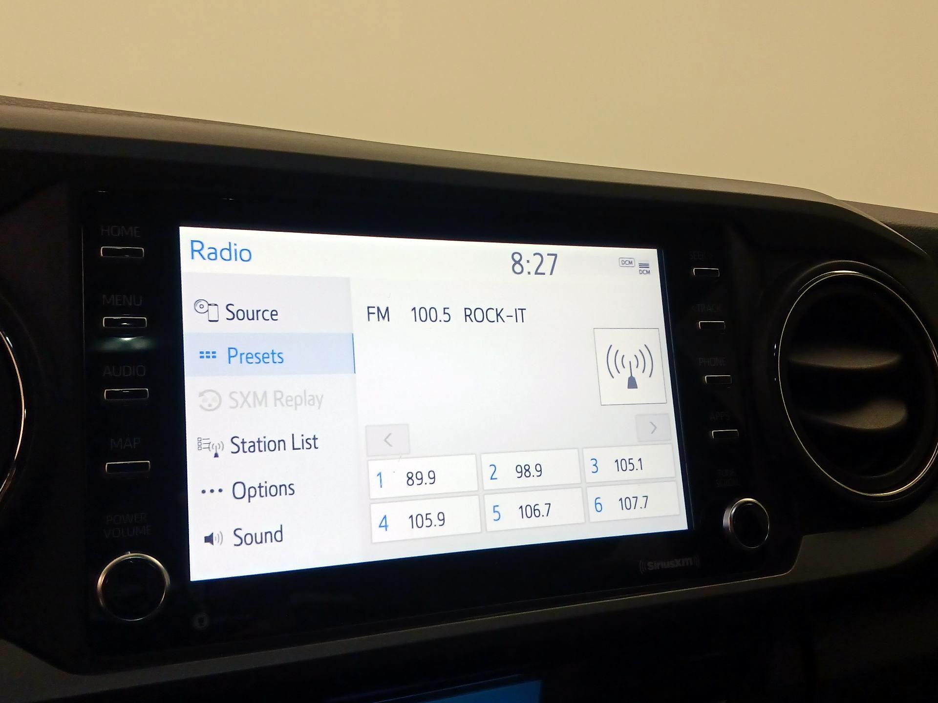 Thumbnail: 2021 Toyota Tacoma - 15