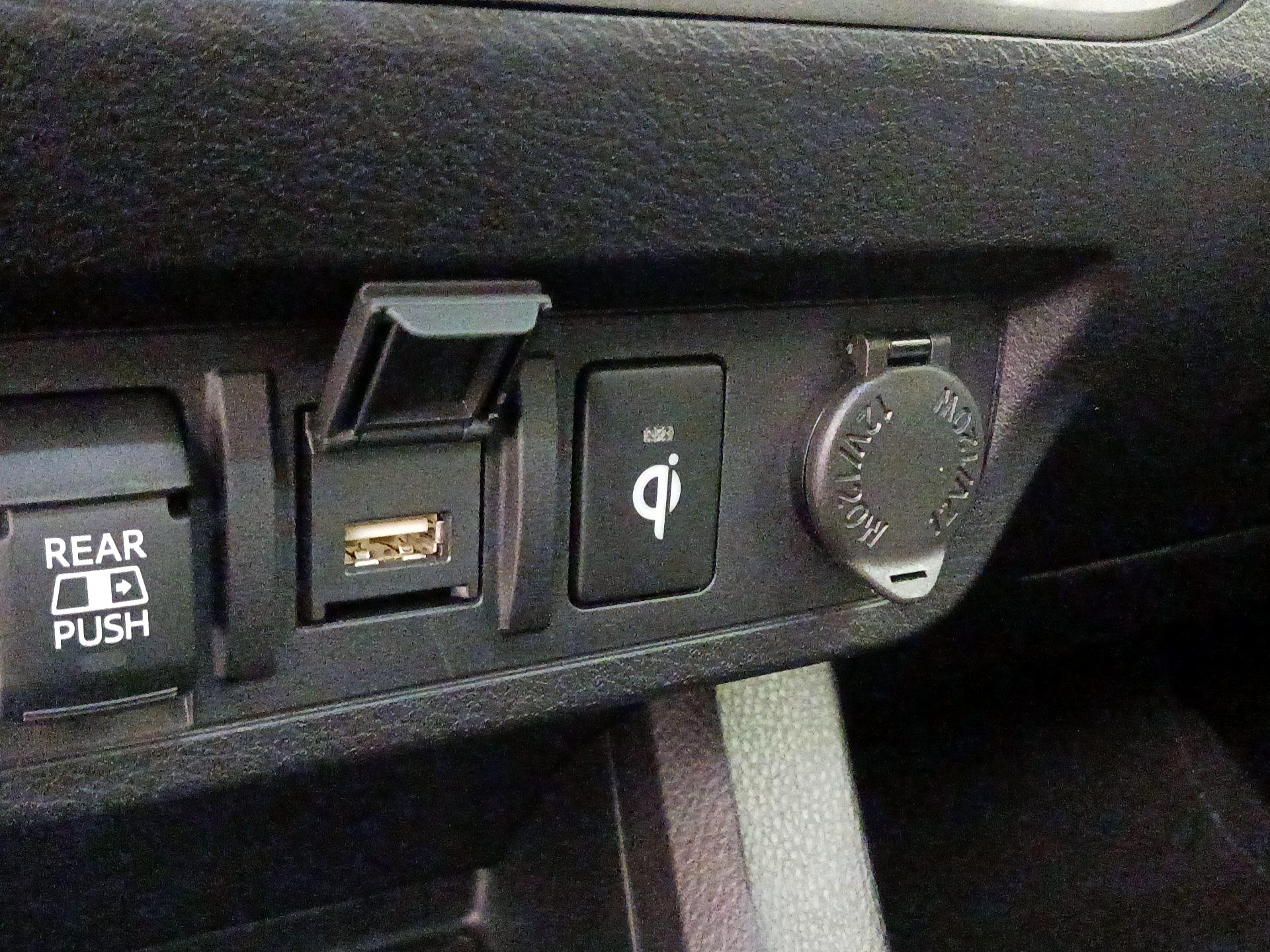 Thumbnail: 2021 Toyota Tacoma - 18