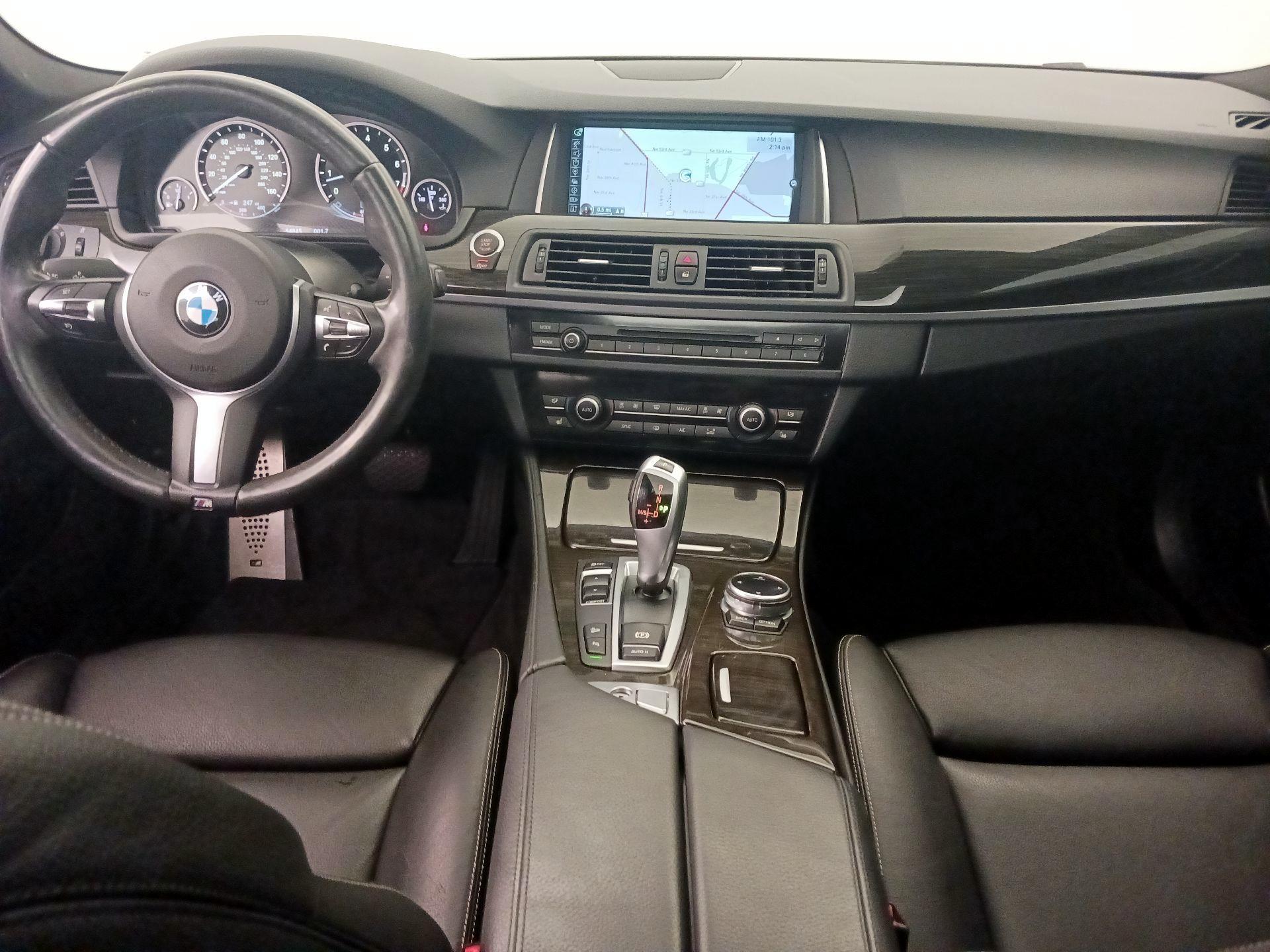 Thumbnail: 2014 BMW 5 Series - 9