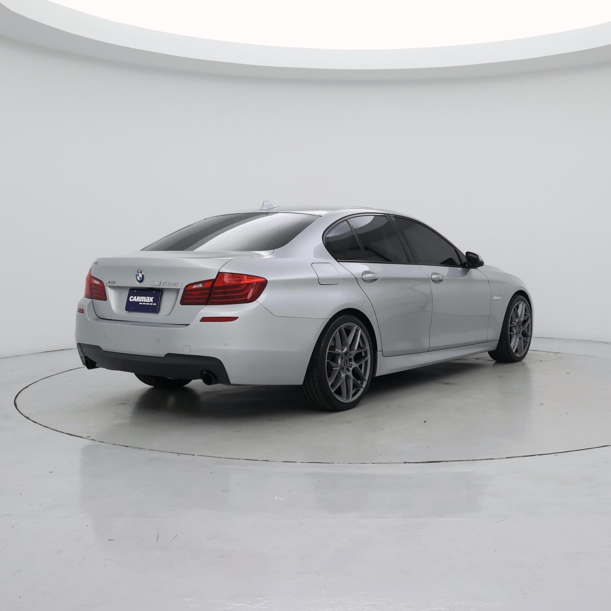 Thumbnail: 2014 BMW 5 Series - 8