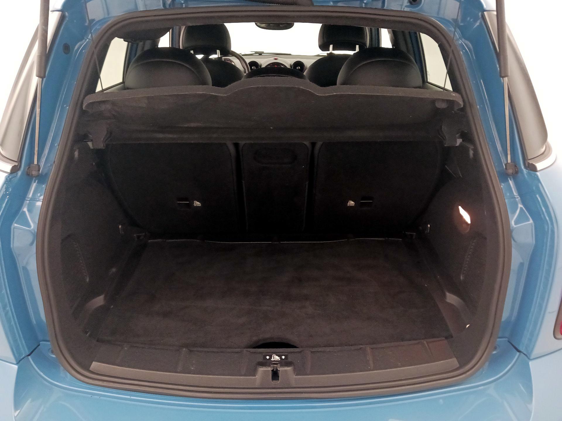 Thumbnail: 2016 MINI Cooper Countryman - 19