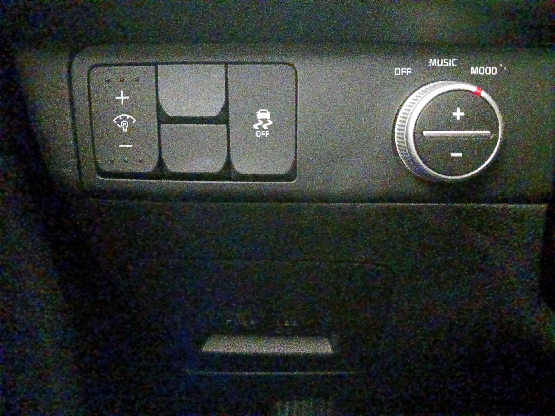 Thumbnail: 2017 Kia Soul - 13