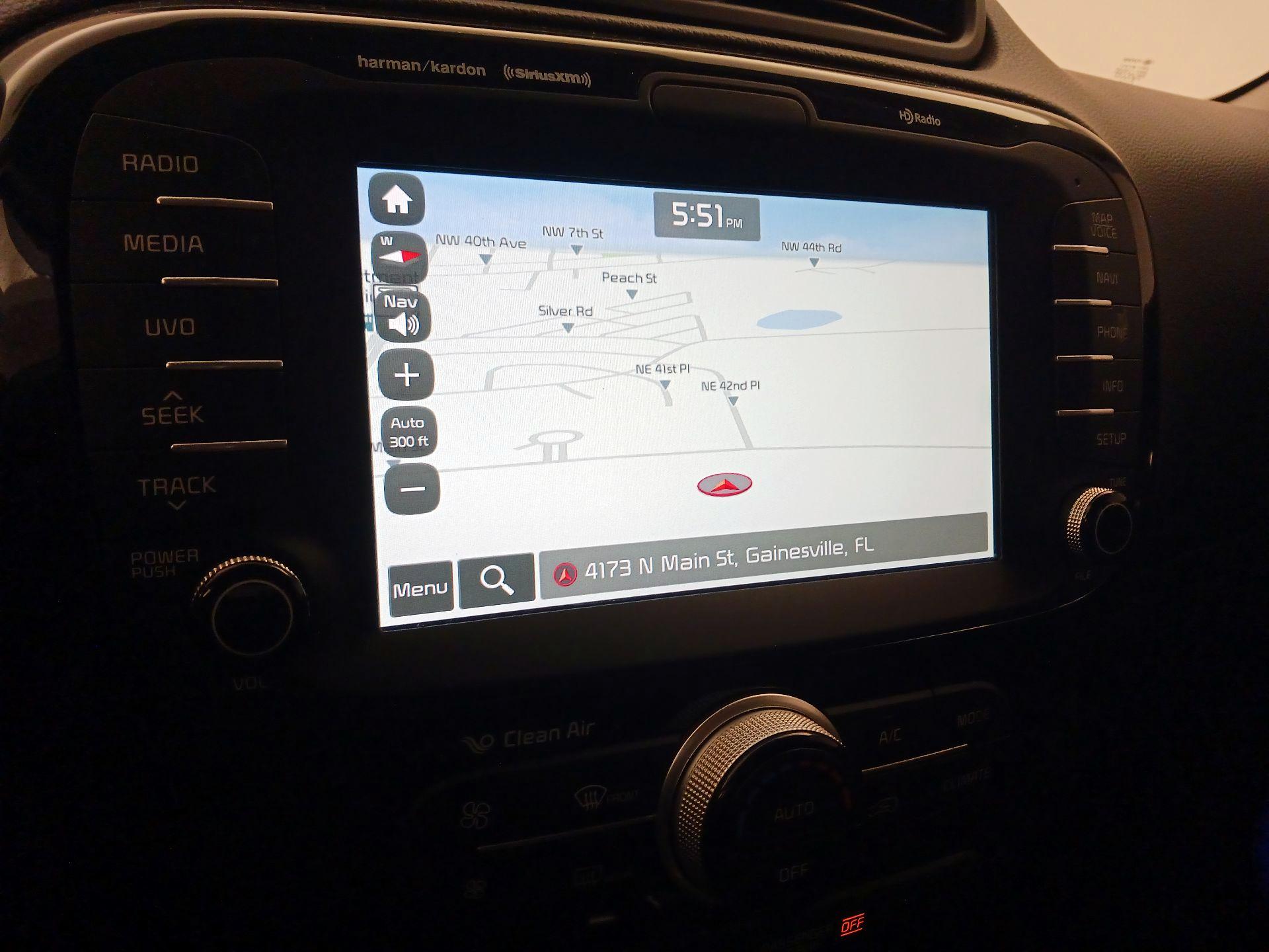 Thumbnail: 2017 Kia Soul - 14