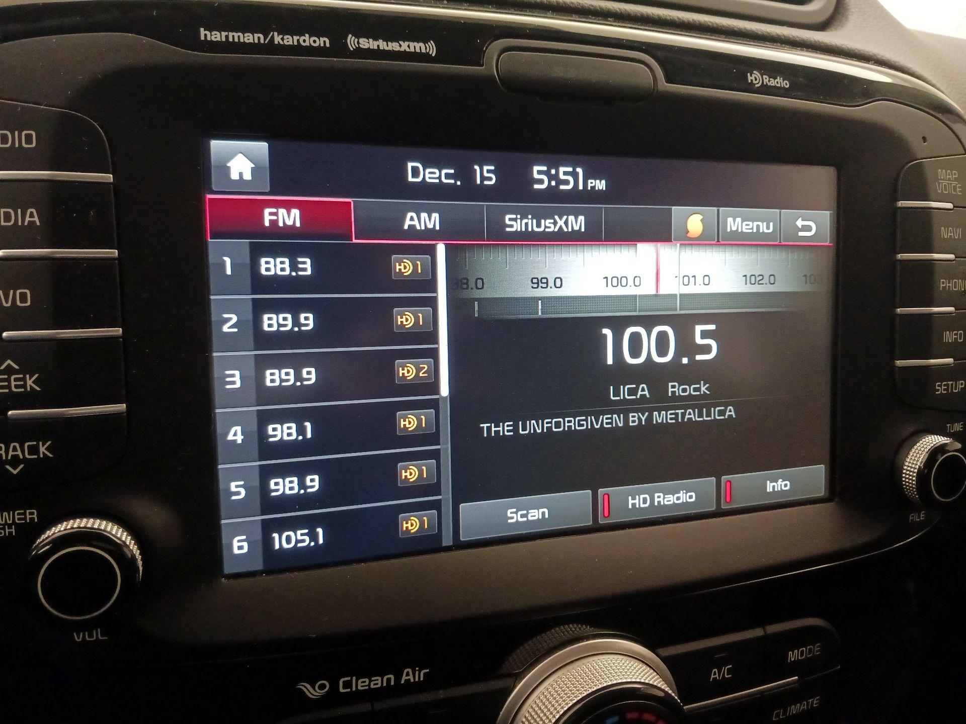 Thumbnail: 2017 Kia Soul - 16