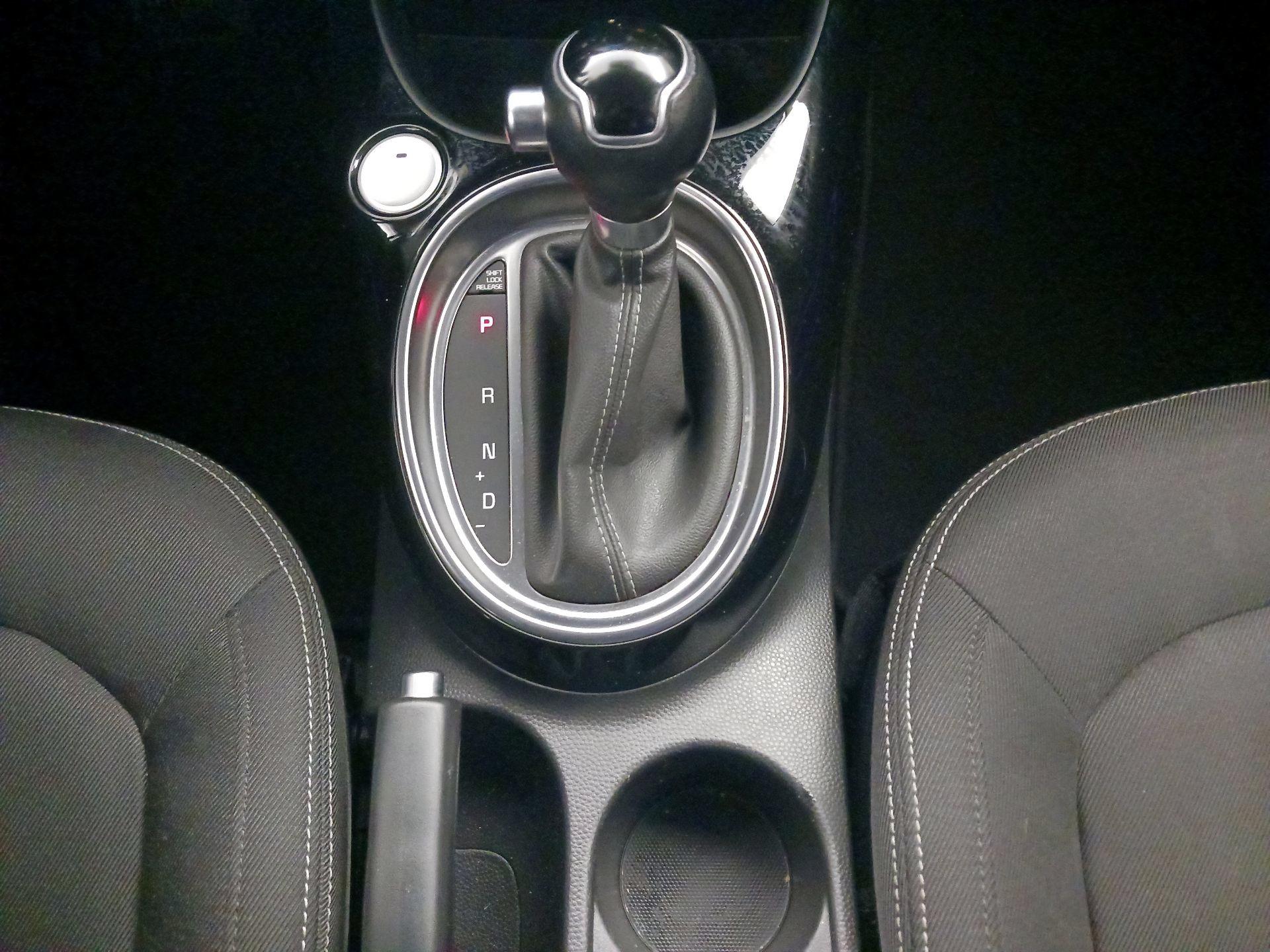 Thumbnail: 2017 Kia Soul - 18