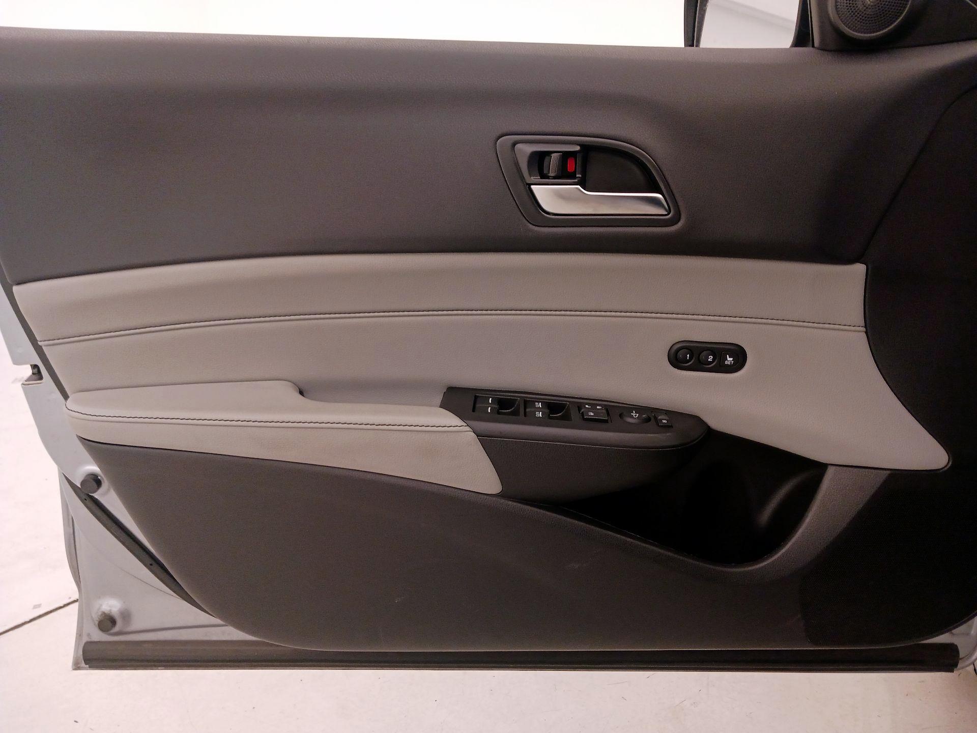 Thumbnail: 2022 Acura ILX - 12