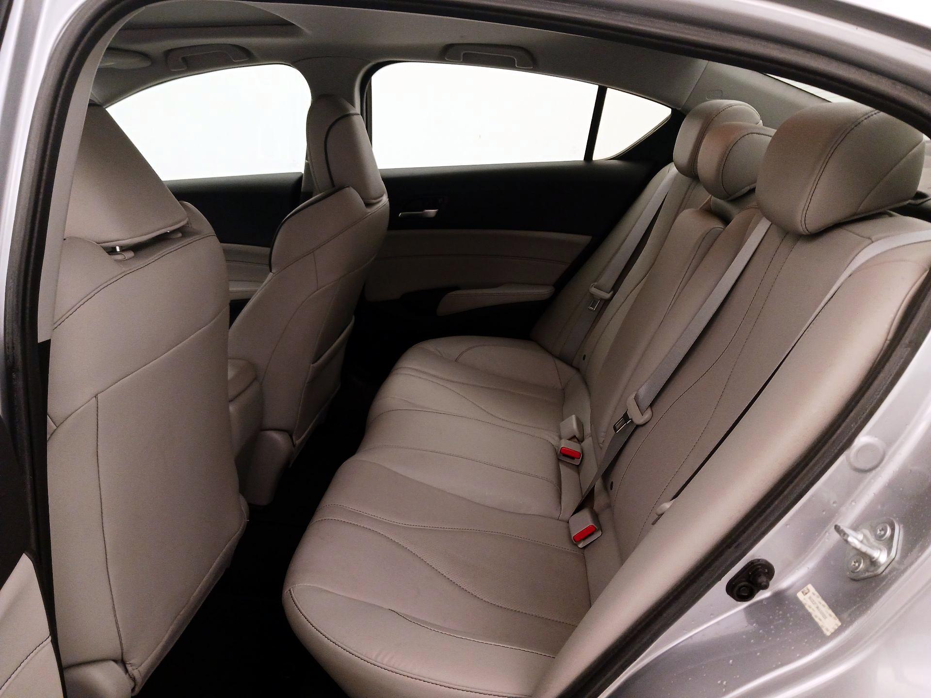 Thumbnail: 2022 Acura ILX - 20