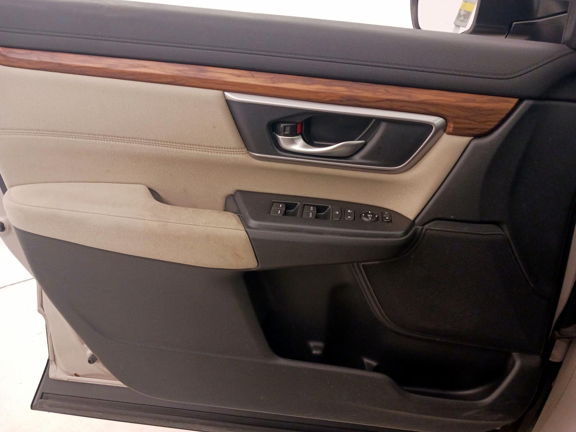 Thumbnail: 2019 Honda CR-V - 12