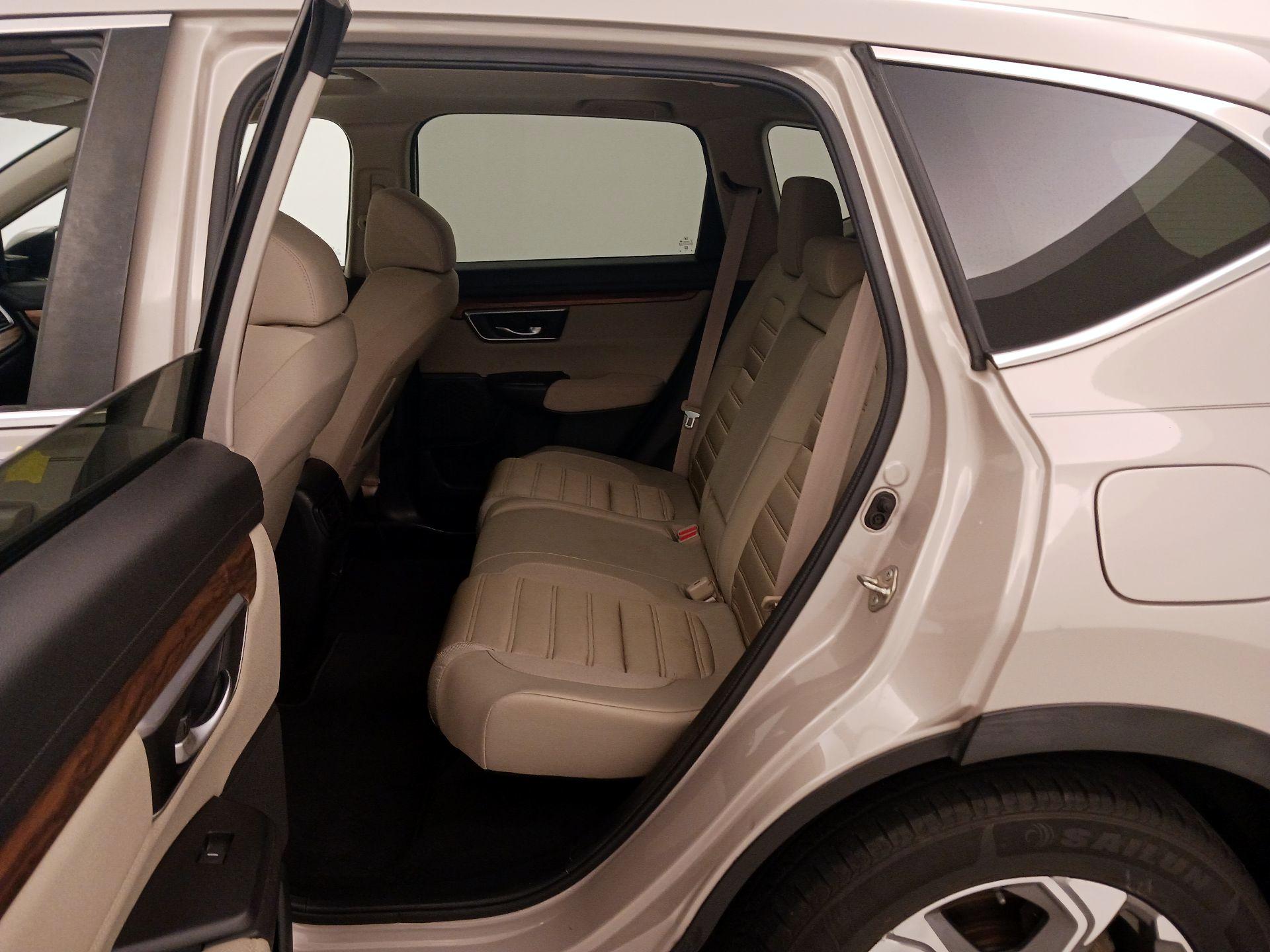 Thumbnail: 2019 Honda CR-V - 20