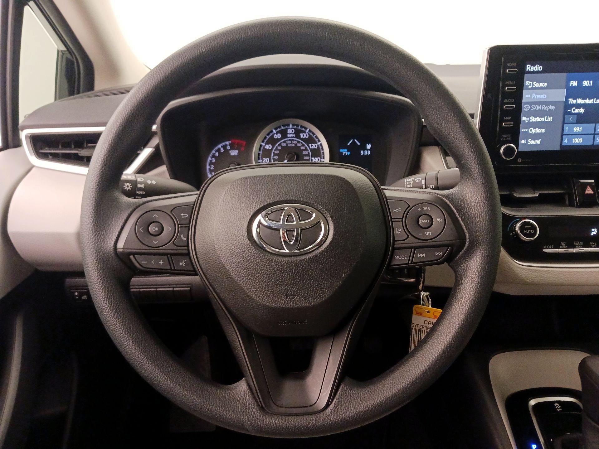 Thumbnail: 2021 Toyota Corolla - 10