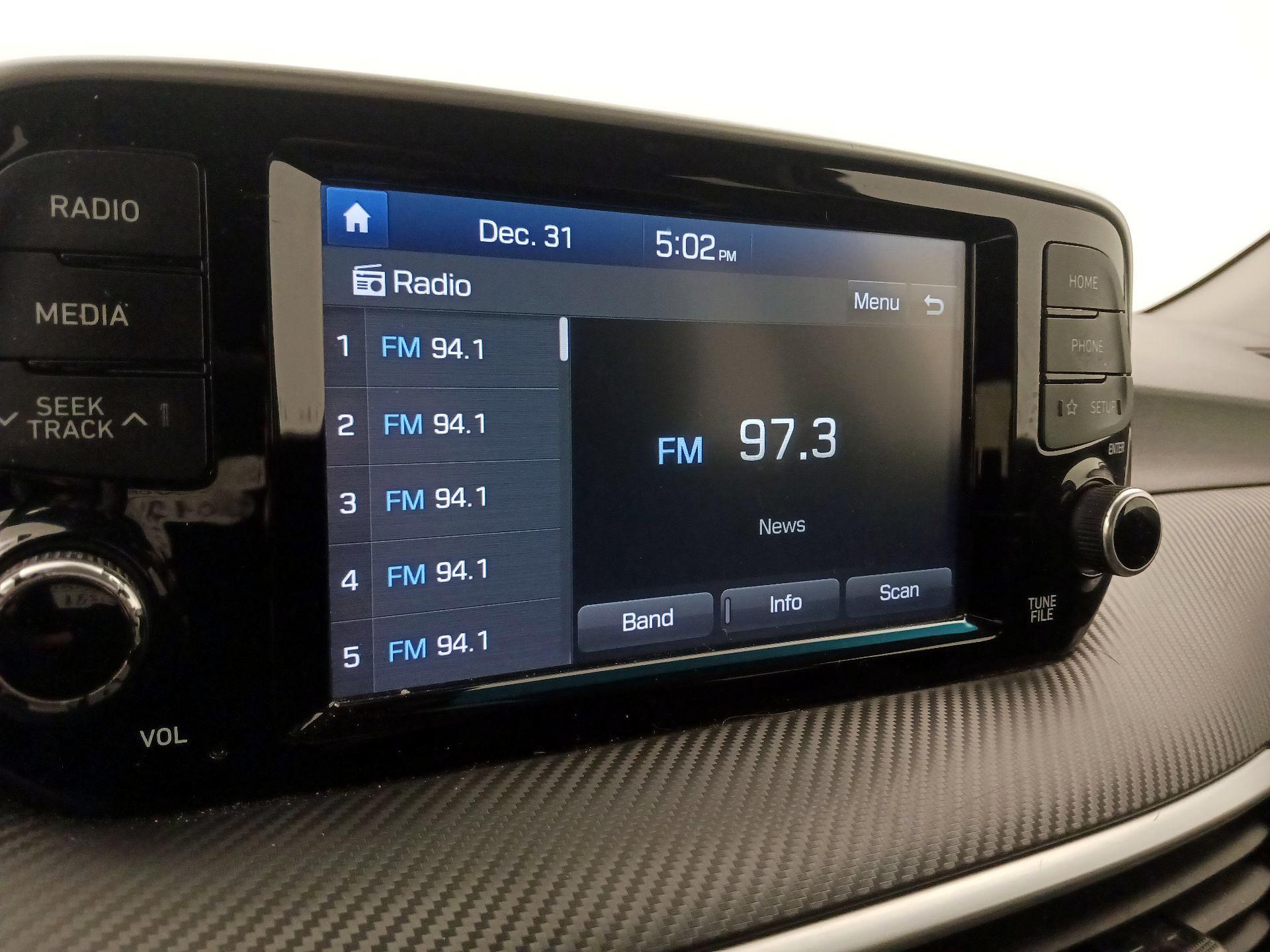 Thumbnail: 2019 Hyundai Tucson - 15