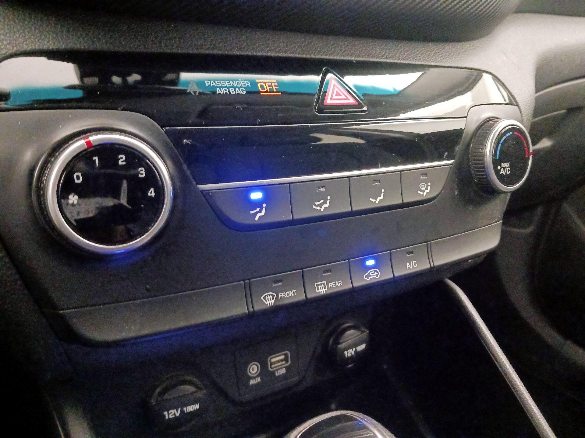 Thumbnail: 2019 Hyundai Tucson - 16